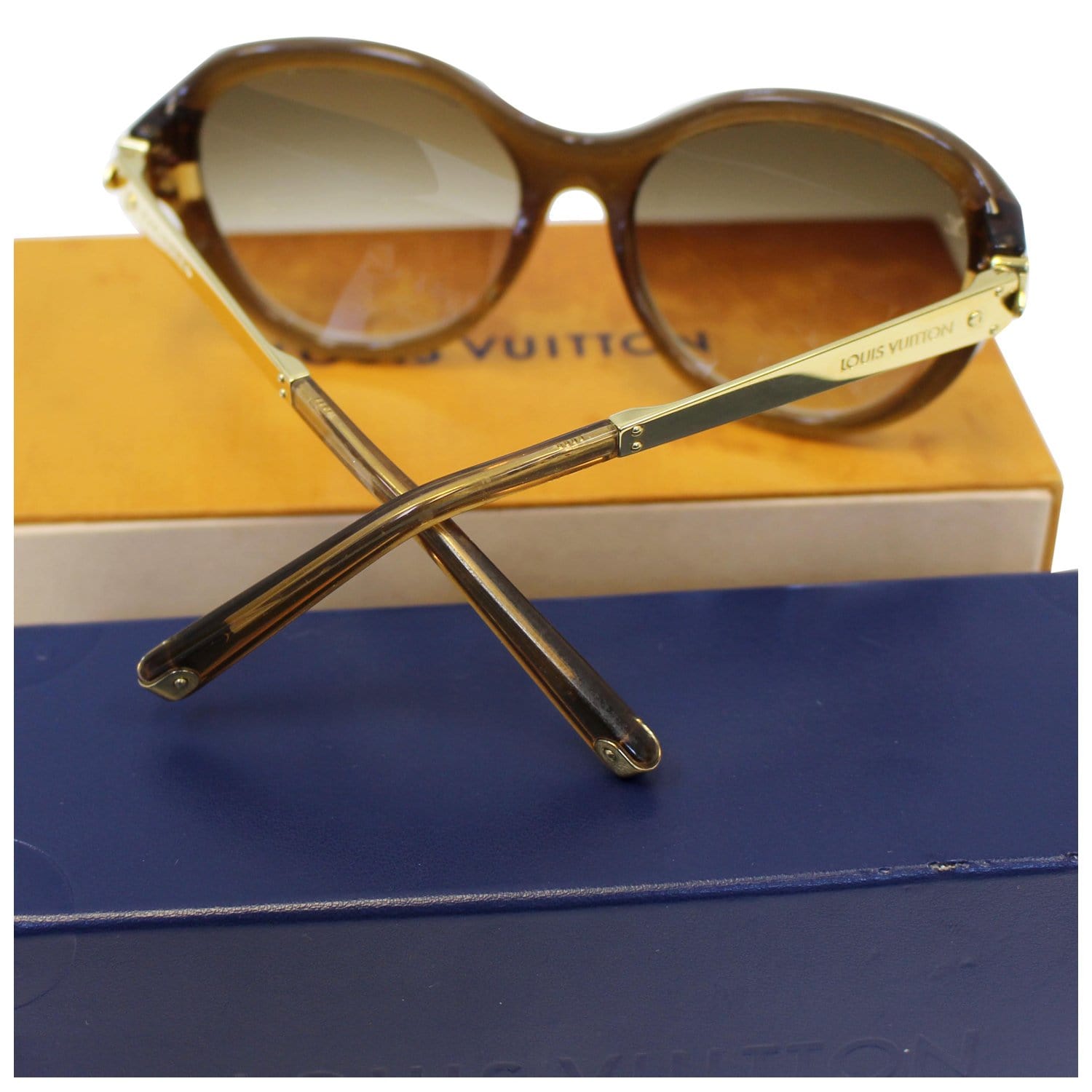 Louis Vuitton, Accessories, Louis Vuitton Petit Soupcon Cat Eye  Sunglasses