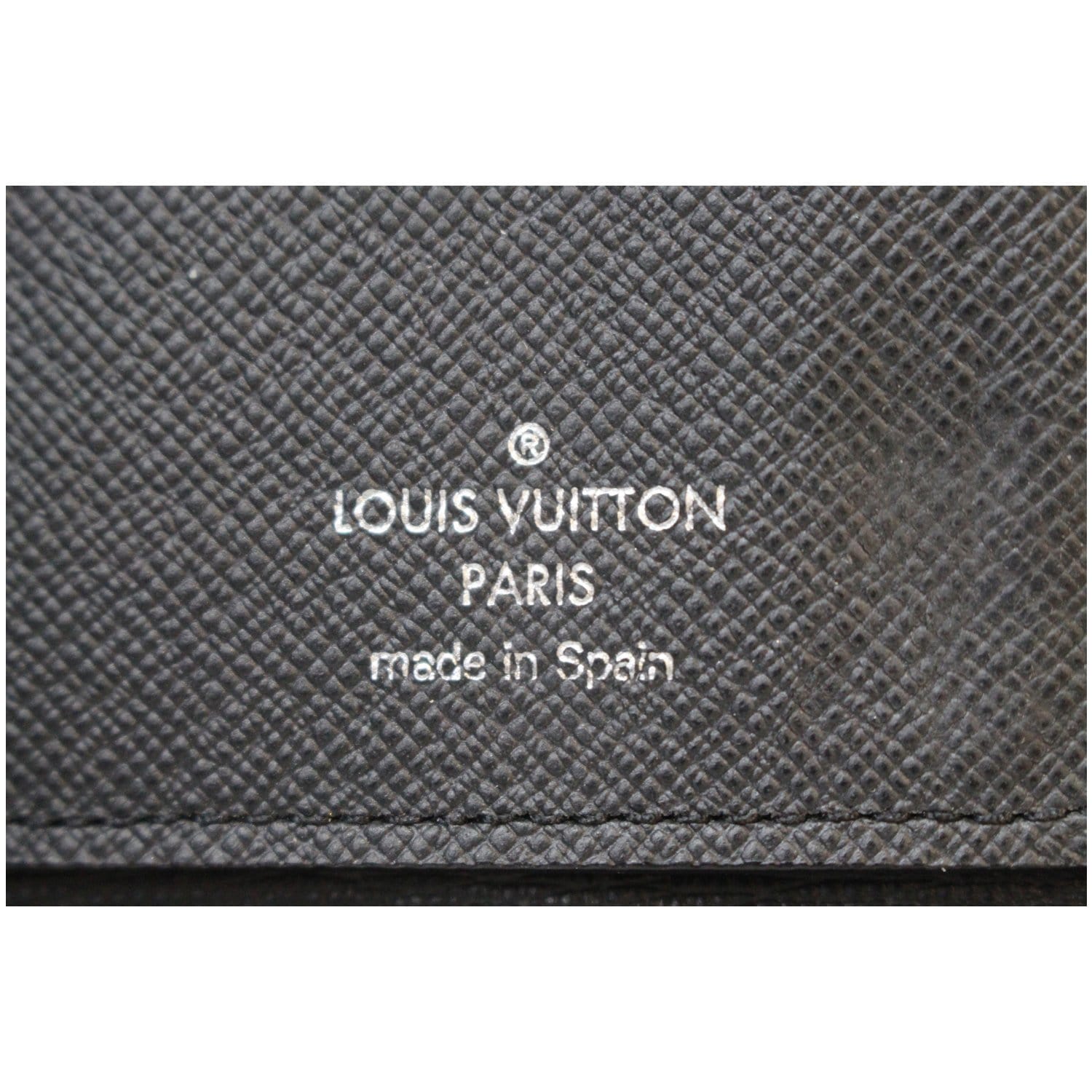 LOUIS VUITTON Zippy wallet Vertical Monogram/Taiga Leather MetalicGray  M30841