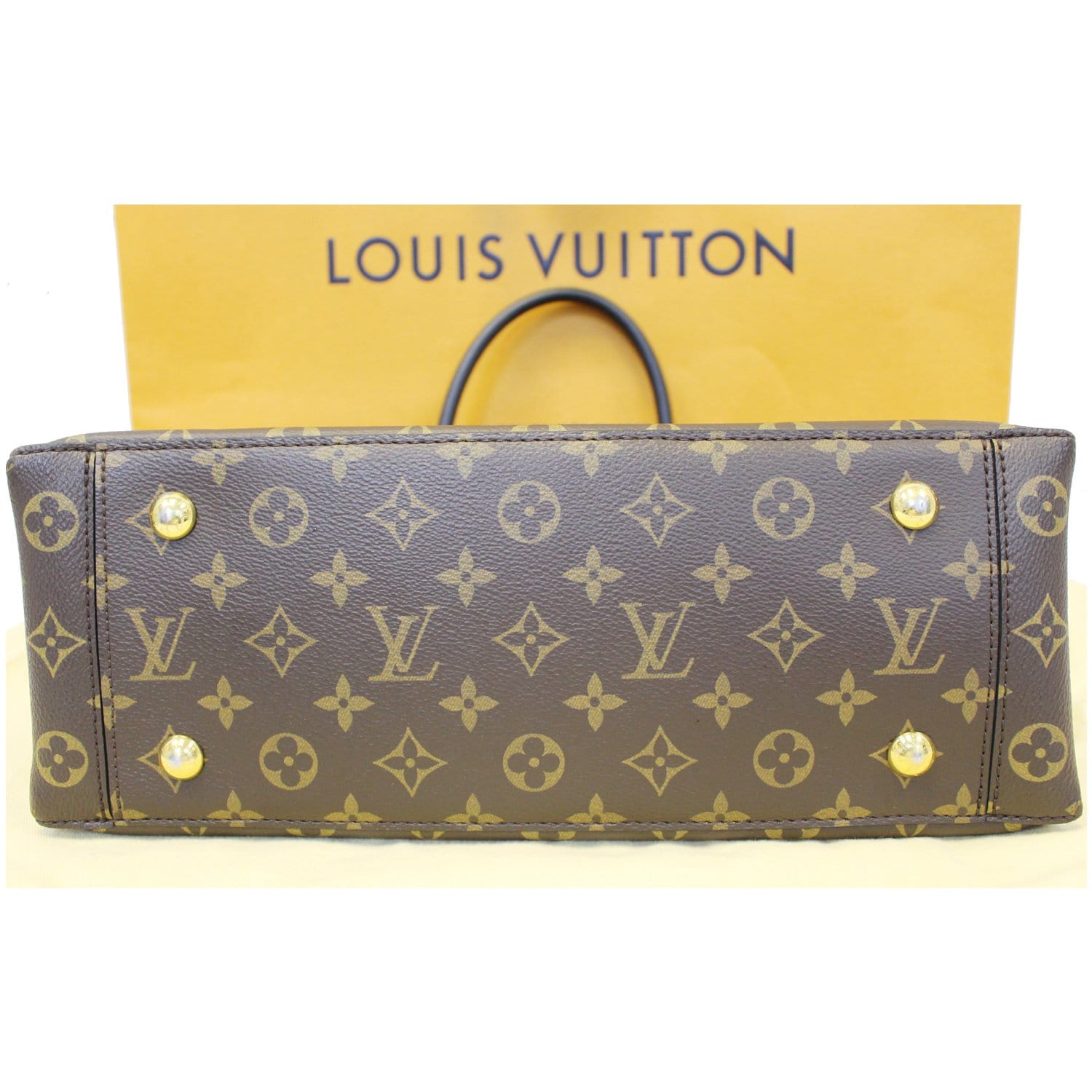 Louis Vuitton LA FABRIQUE DU TEMPS Catalog In Large Envelope￼ 2014.