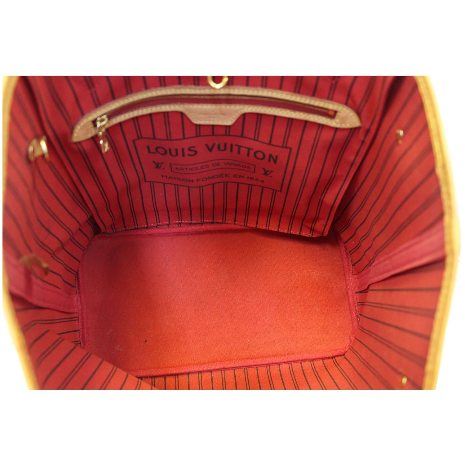 Louis Vuitton neverfull MM red inside.
