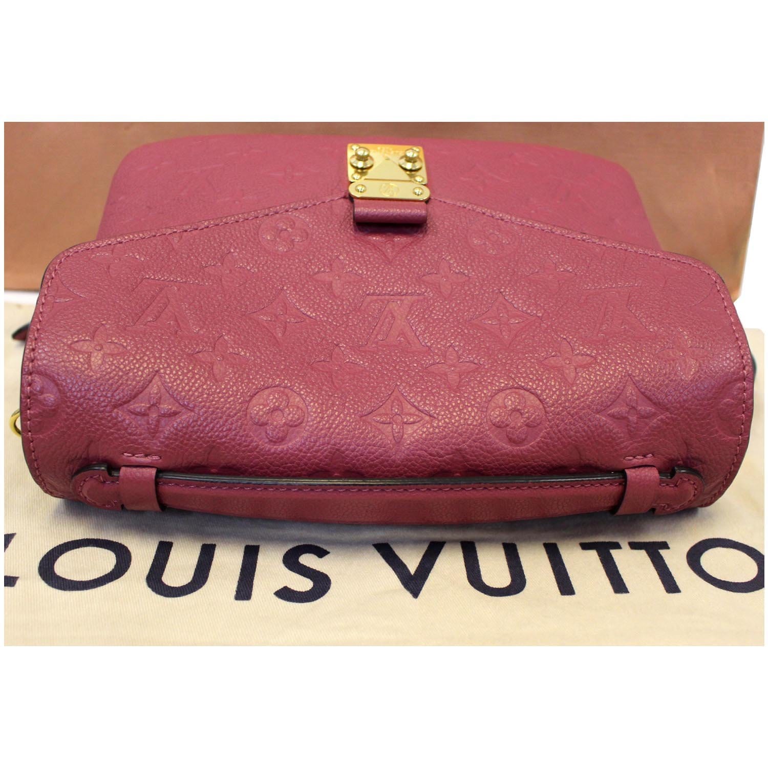 Metis leather crossbody bag Louis Vuitton Pink in Leather - 36067675