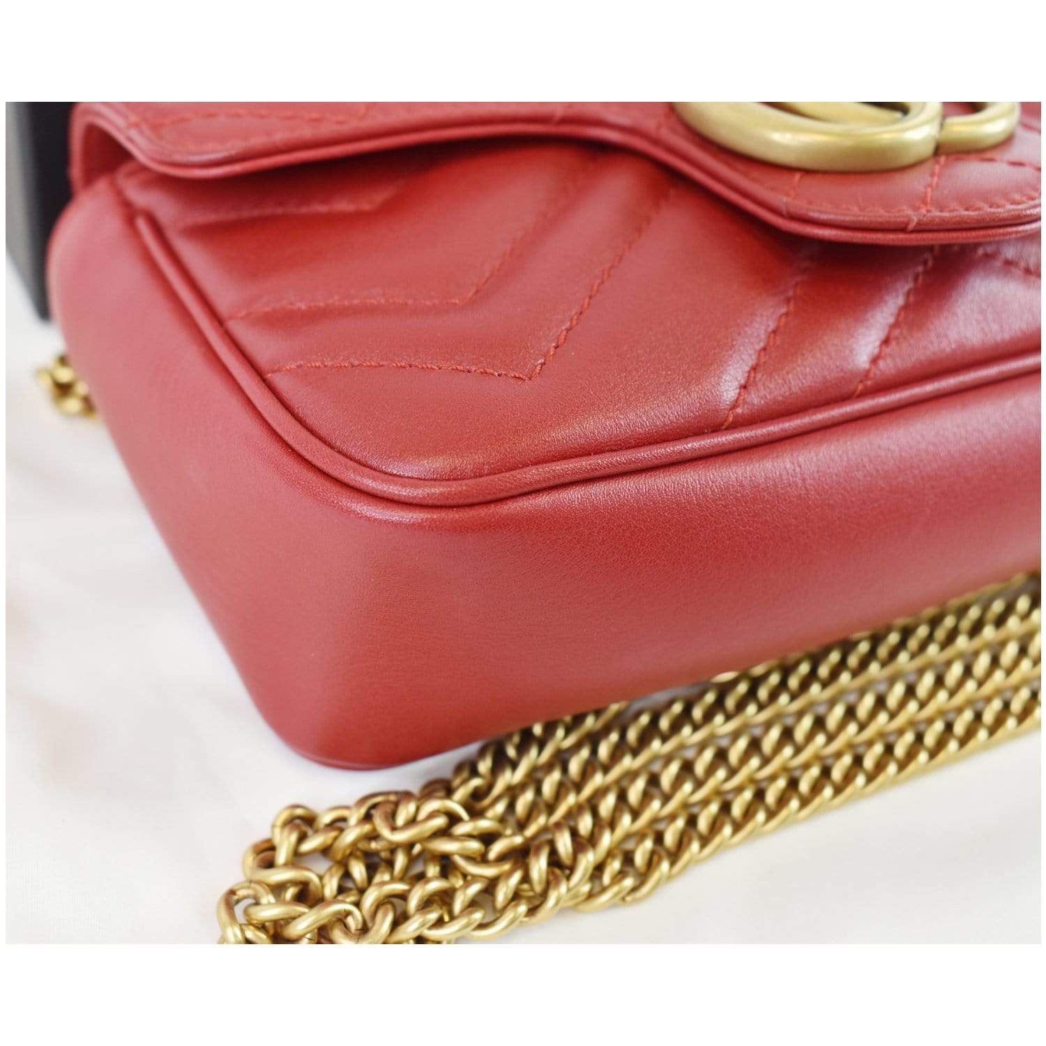 Gucci GG Marmont Vertical Phone Crossbody Bag Matelasse Leather Mini Red  1349111