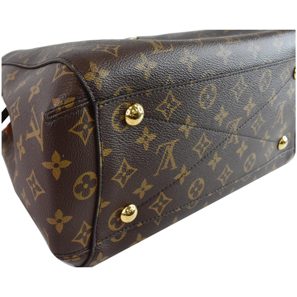 LOUIS VUITTON Montaigne MM Monogram Canvas Shoulder Bag Brown