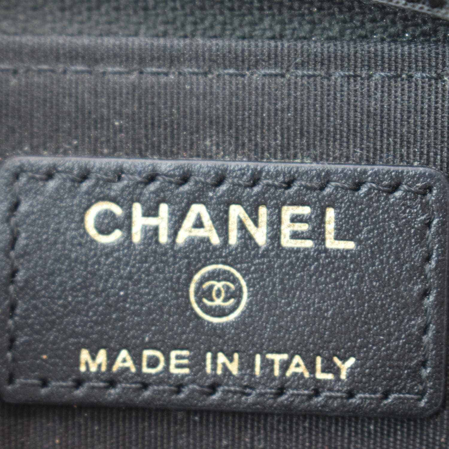 NEW Chanel Black Quilted Caviar Leather Boy Small Zip Around Wallet – Italy  Station