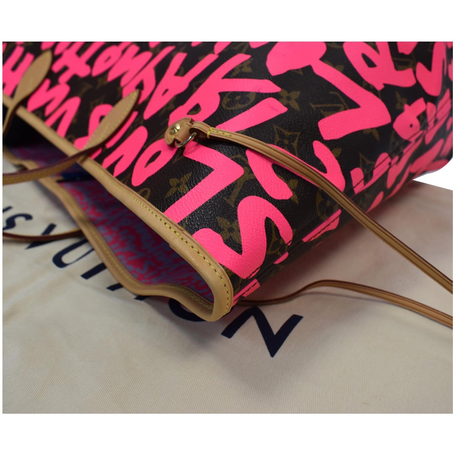 Louis Vuitton Monogram Graffiti Neverfull GM - Pink Totes, Handbags -  LOU785017