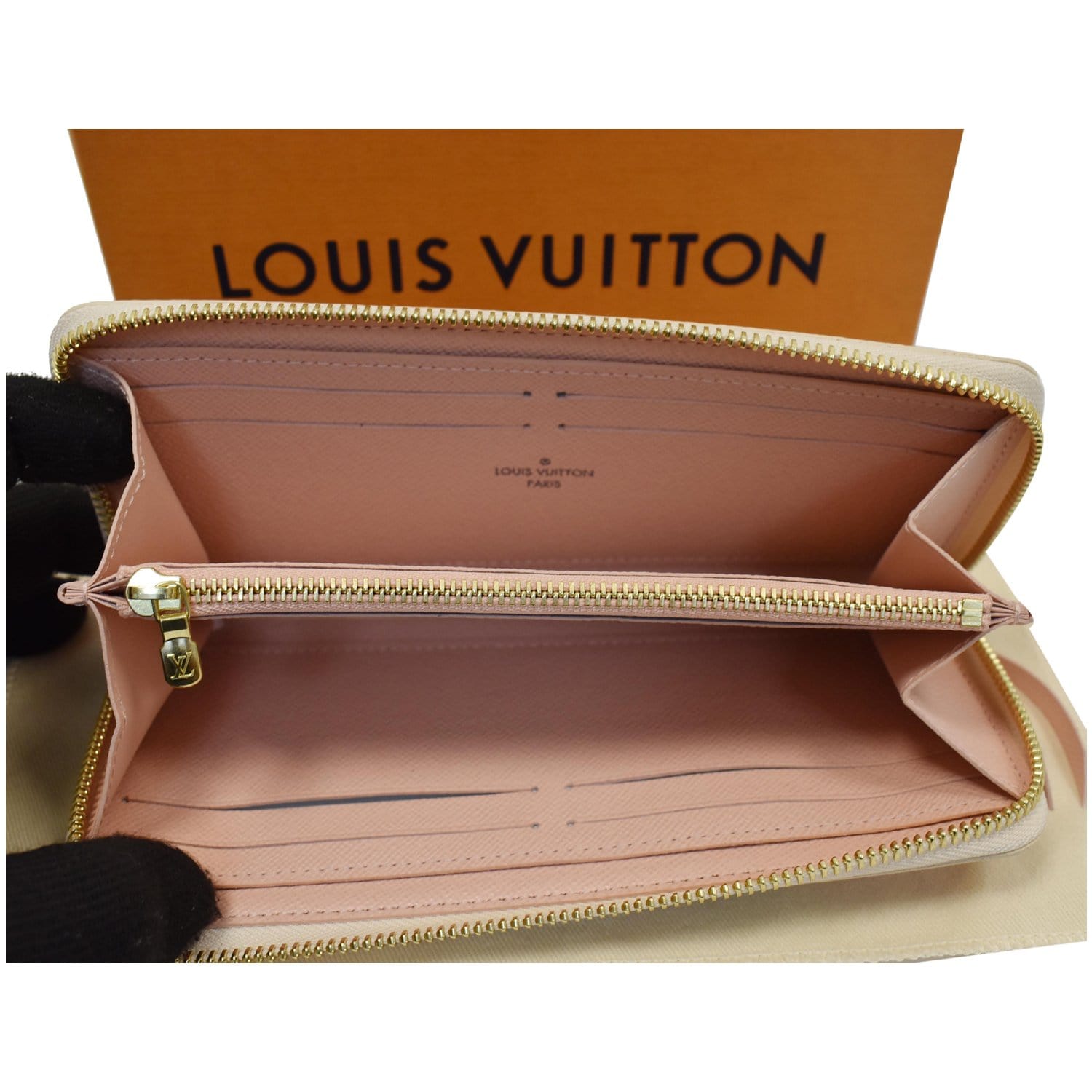 Louis Vuitton wallet Pink Beige Leather Cloth ref.76192 - Joli Closet