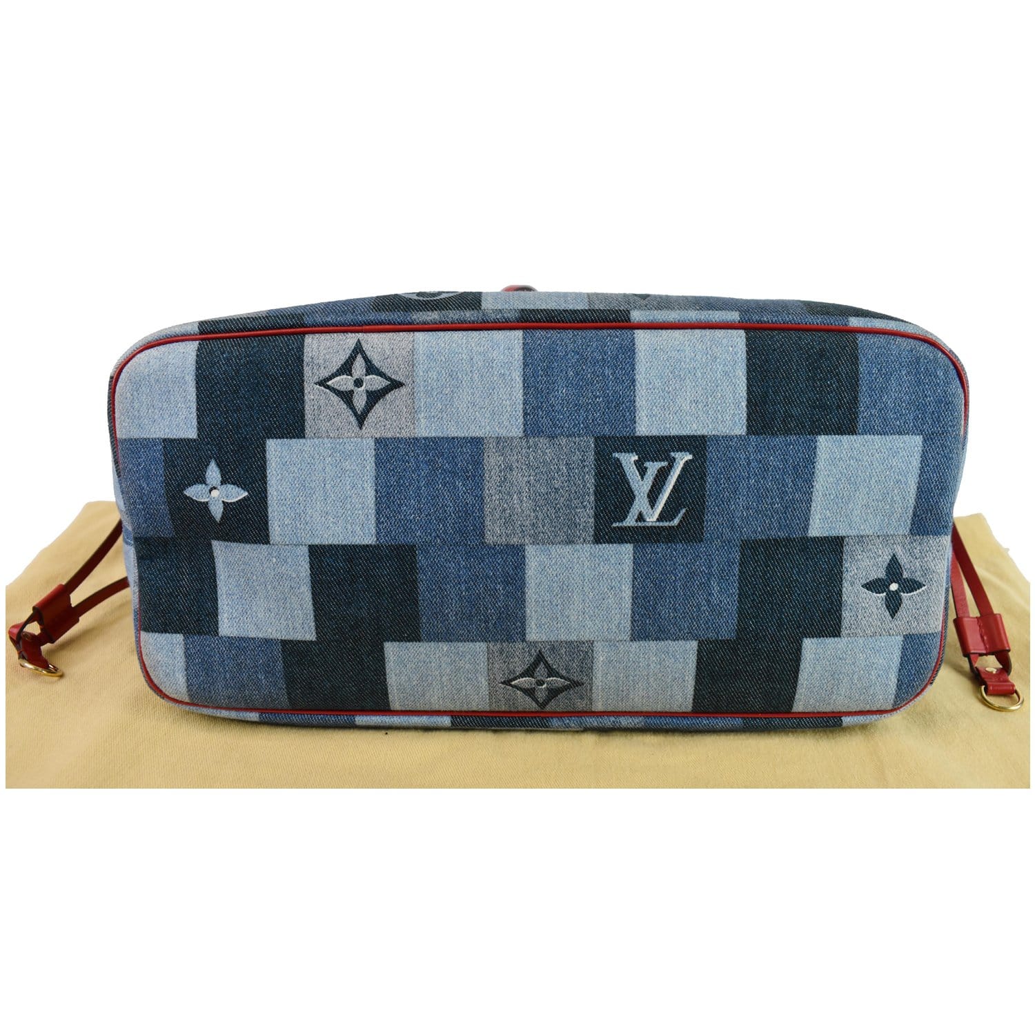 Louis Vuitton Pouchy M95382 Blue Monogram Denim Patchwork Shoulder Bag