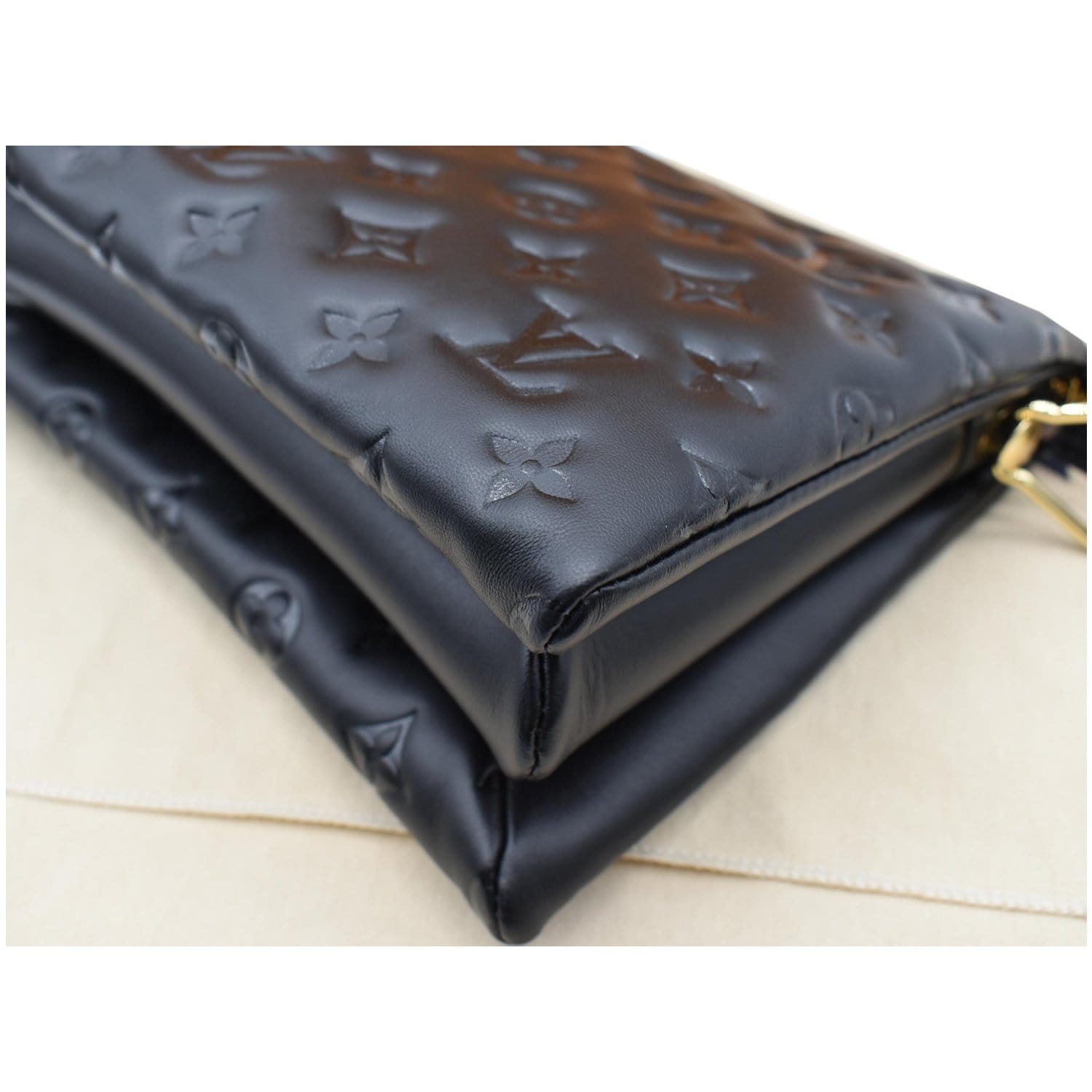 Louis Vuitton® Coussin PM Black. Size  Louis vuitton shoulder bag, Louis  vuitton, Women handbags