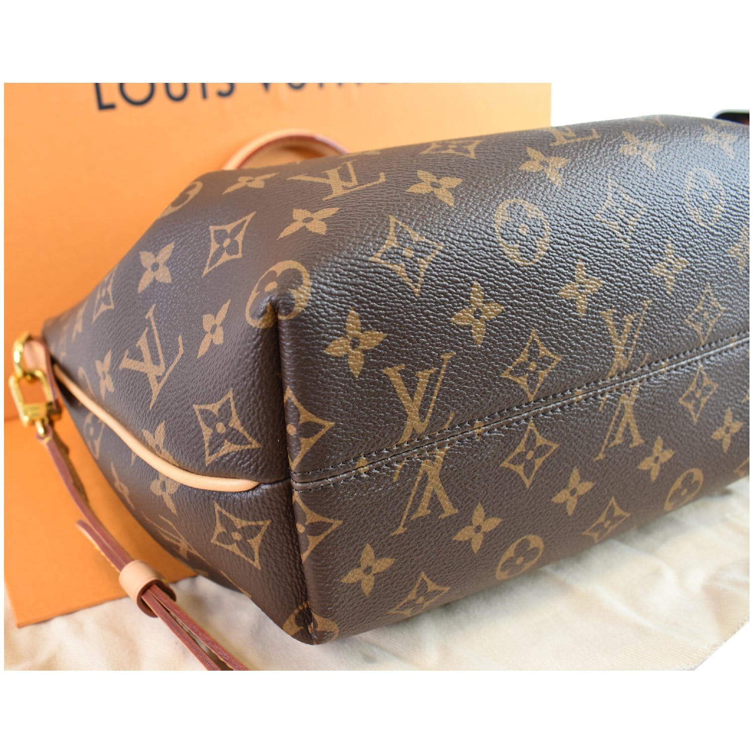 Louis Vuitton Turenne Monogram Handbag MM Canvas with Dust Bag and