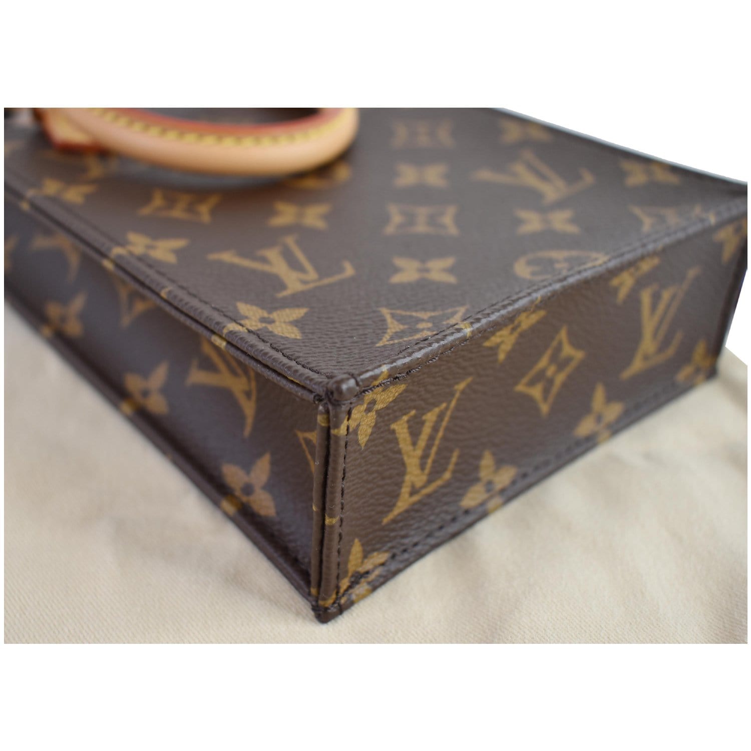 Louis Vuitton Petit Sac Plat Bag Monogram Canvas – Coco Approved