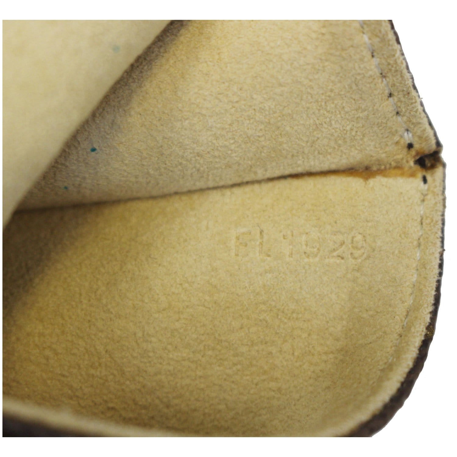 Louis Vuitton Monogram Pochette Twin PM w/ Strap - Brown Clutches, Handbags  - LOU813564
