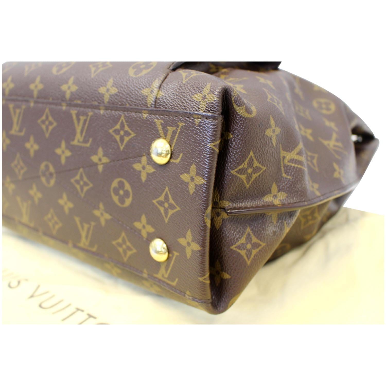 LV Metis Hobo Monogram Canvas Discontinued, Women's Fashion, Bags &  Wallets, Purses & Pouches on Carousell