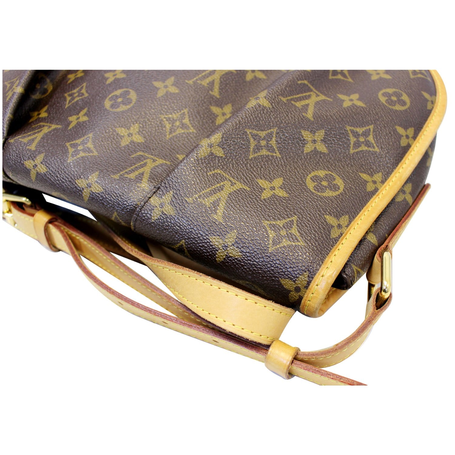 Louis Vuitton Menilmontant Shoulder bag 322425