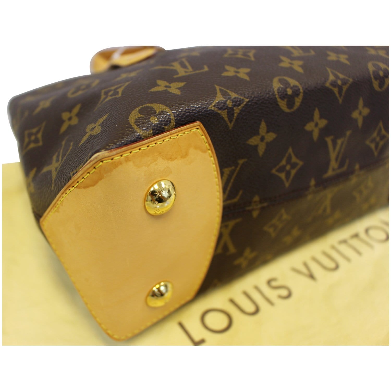 Louis Vuitton Monogram Canvas Wilshire MM Bag Louis Vuitton