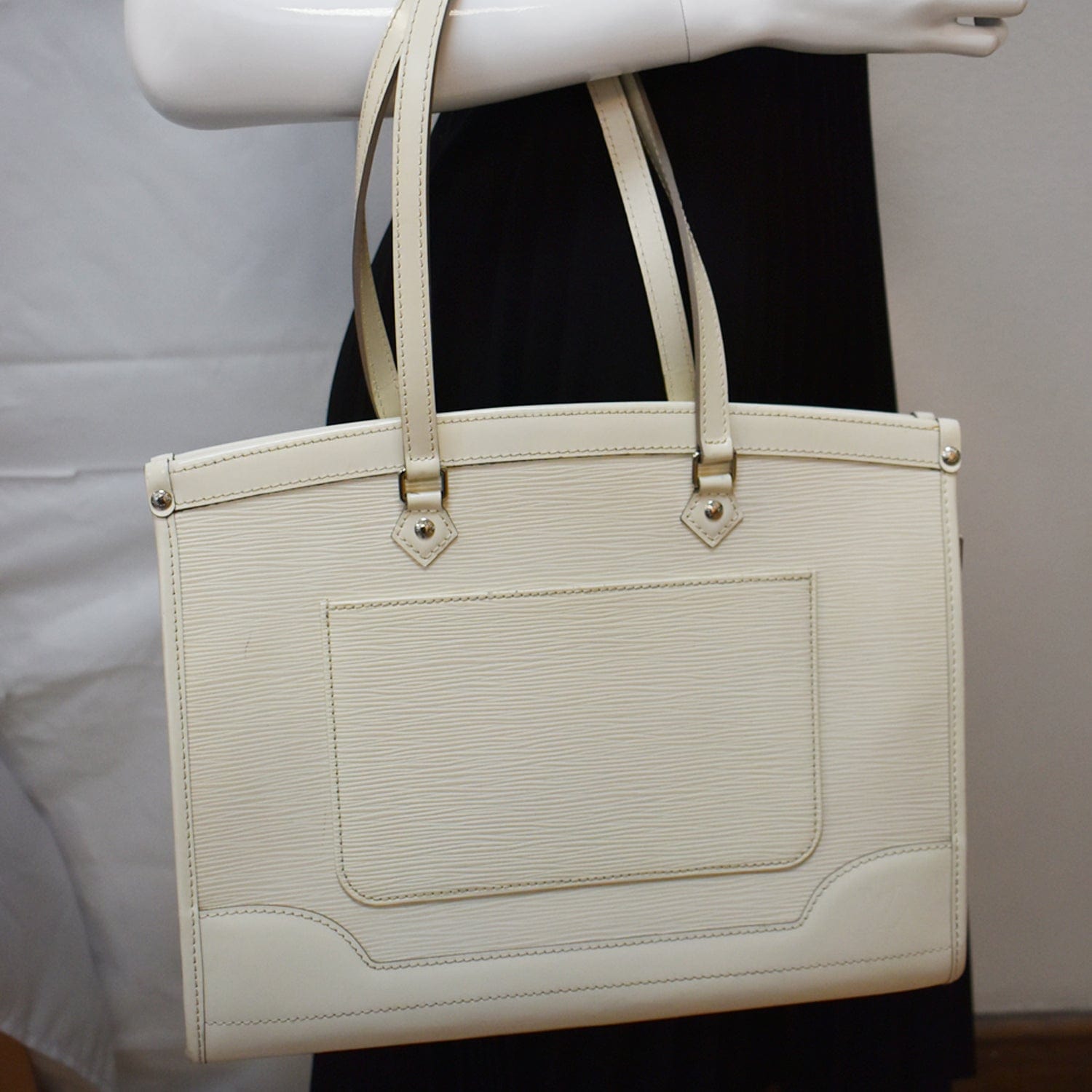 Authentic Louis Vuitton Madeleine Shoulder Bag PM White Leather