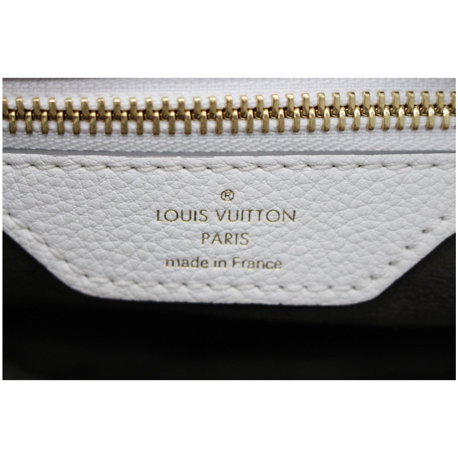 Louis Vuitton Graceful Vs Artsy A Battle Of The Best Hobo Bags  Handbags   Accessories  Sothebys