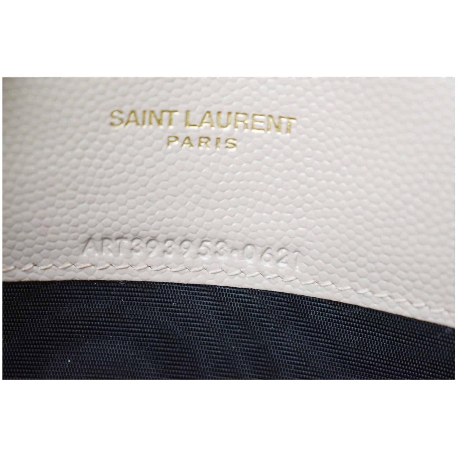 Saint Laurent Grain De Poudre Matelasse Chevron Monogram Envelope Chai -  MyDesignerly