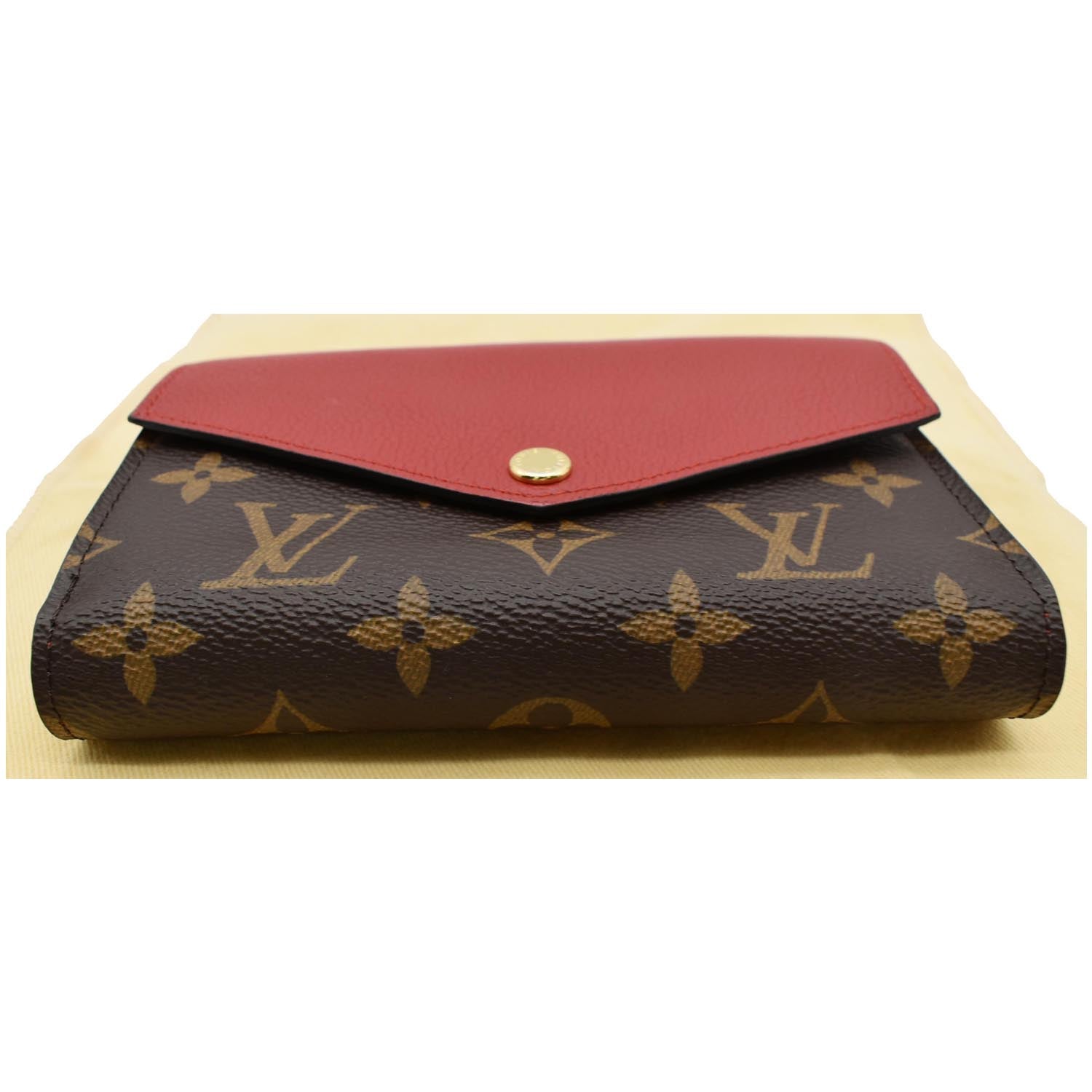Louis Vuitton 2017 LV Monogram Pallas Compact Wallet - Brown Wallets,  Accessories - LOU775905