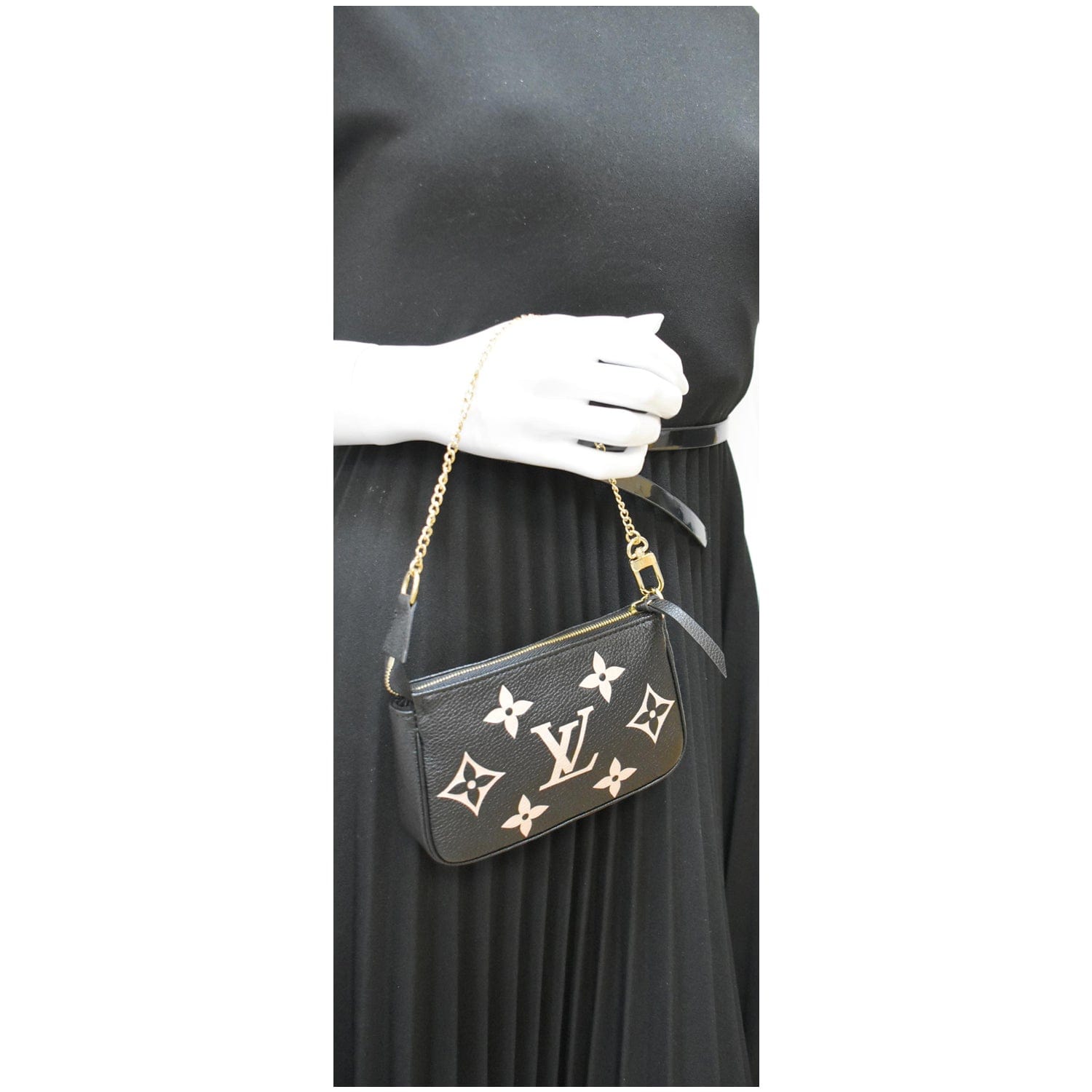 Louis Vuitton Pochette Mini Accessoires Black/Beige