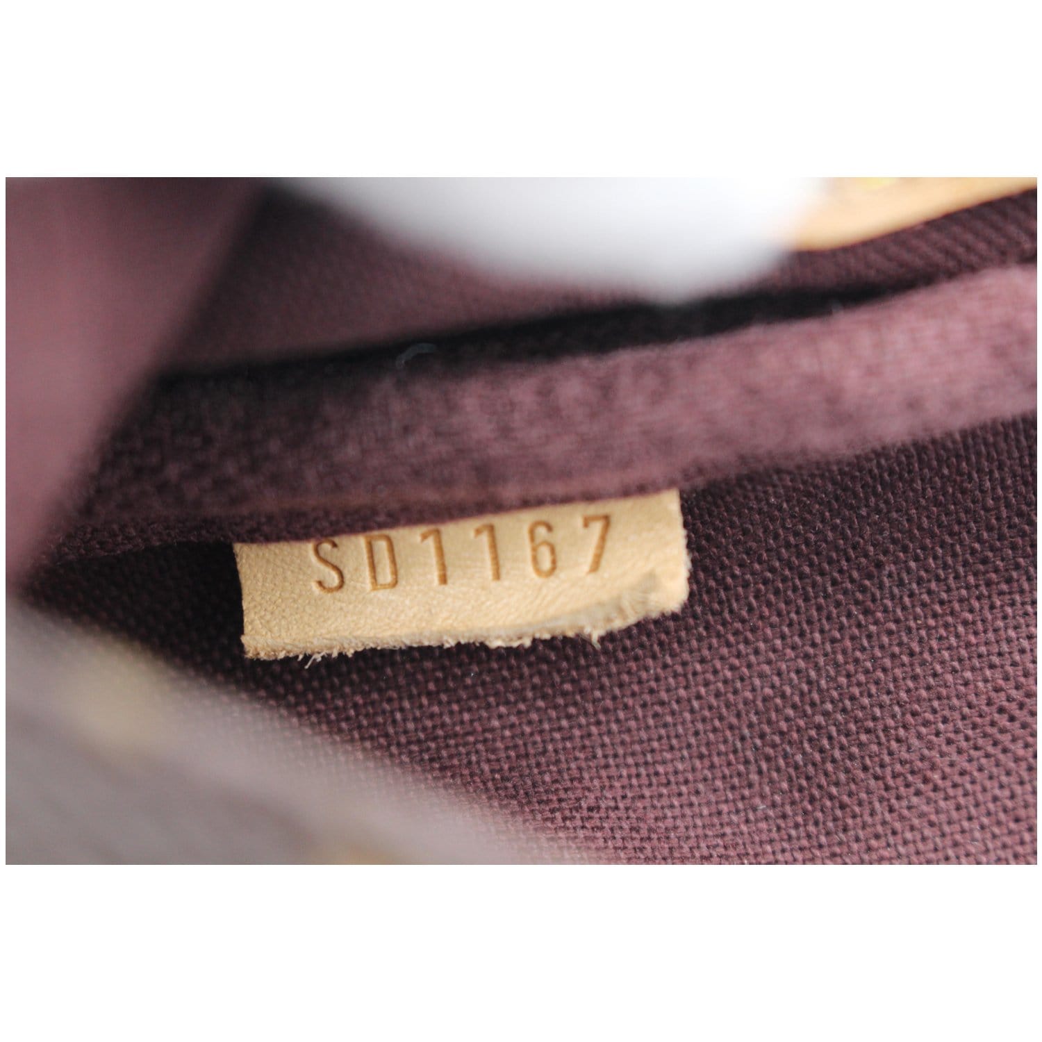 Louis Vuitton, Bags, Louis Vuitton  Crossbody Shoulder 72432l5b