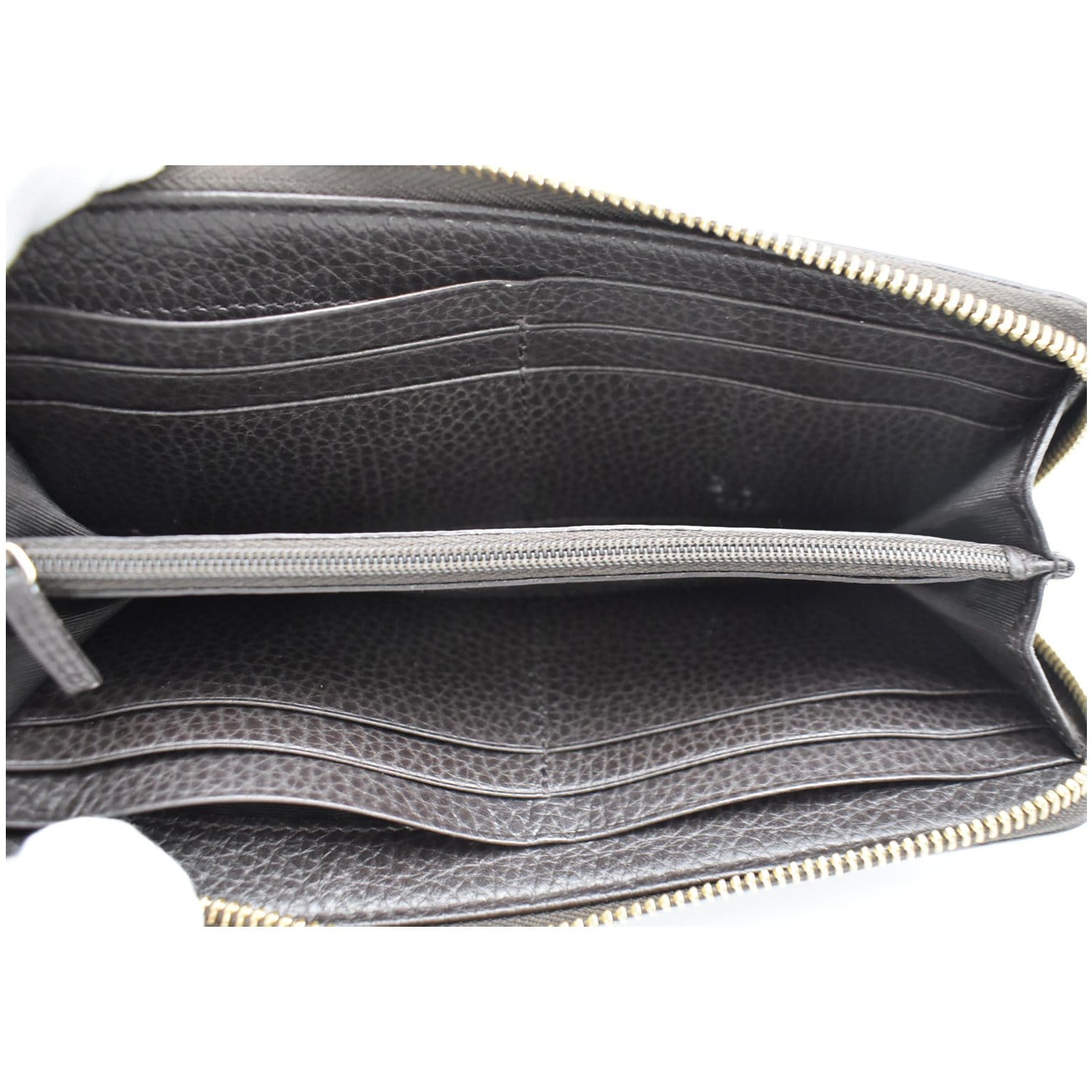 Shop GUCCI Chain Plain Leather Chain Wallet Outlet by Annalisaluxury