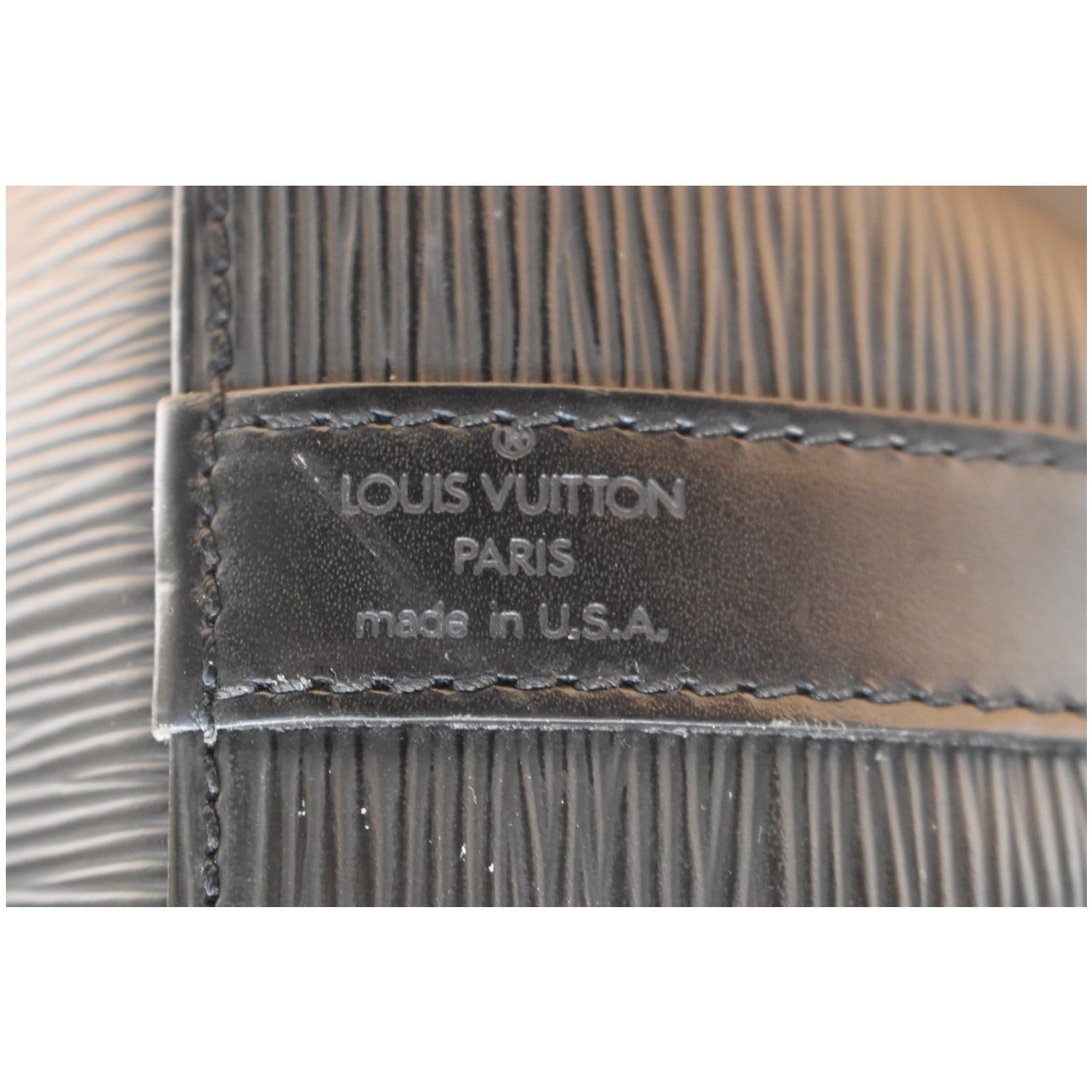 Authentic Louis Vuitton Petit Noe Epi Black
