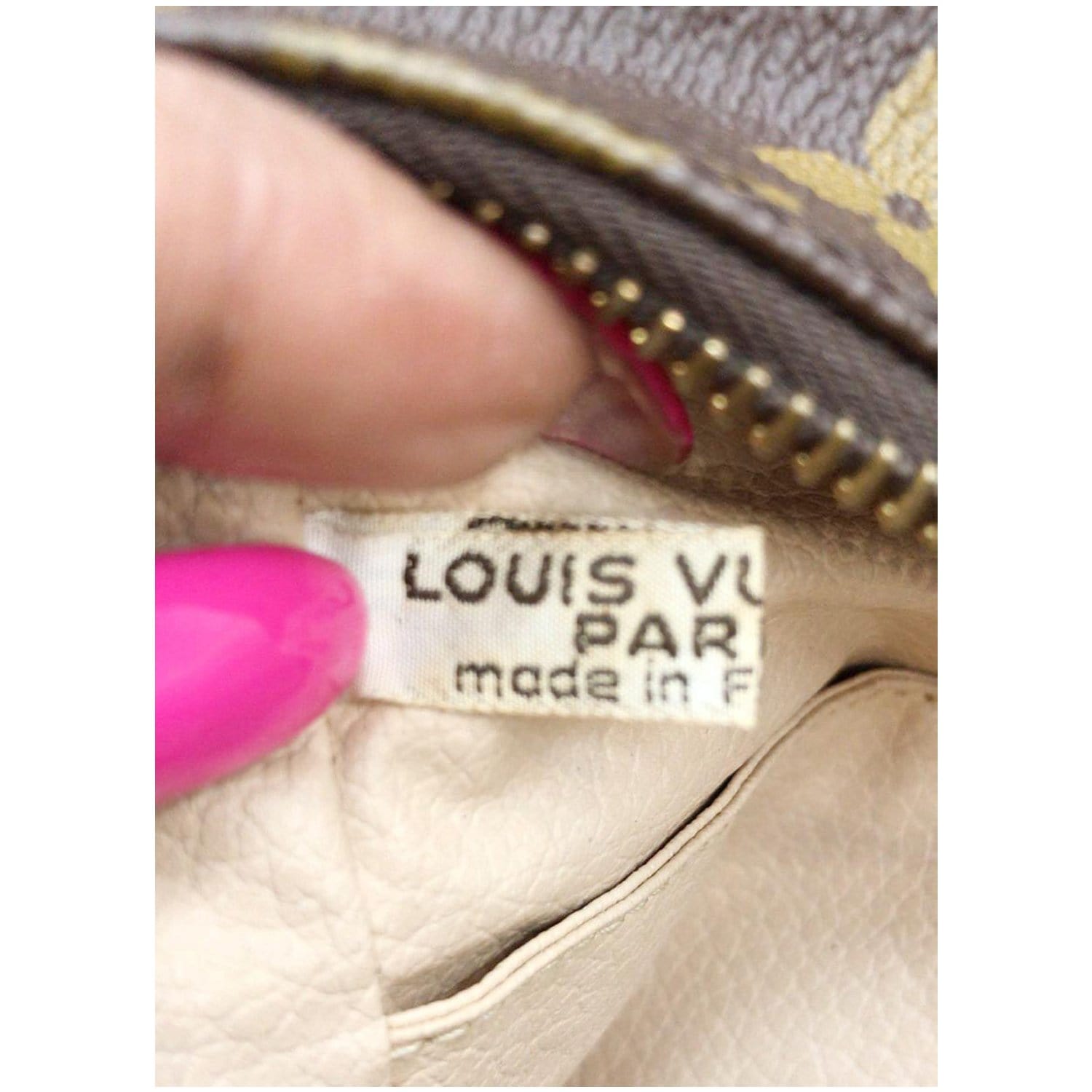 Trousse de toilette leather vanity case Louis Vuitton Brown in Leather -  37460220