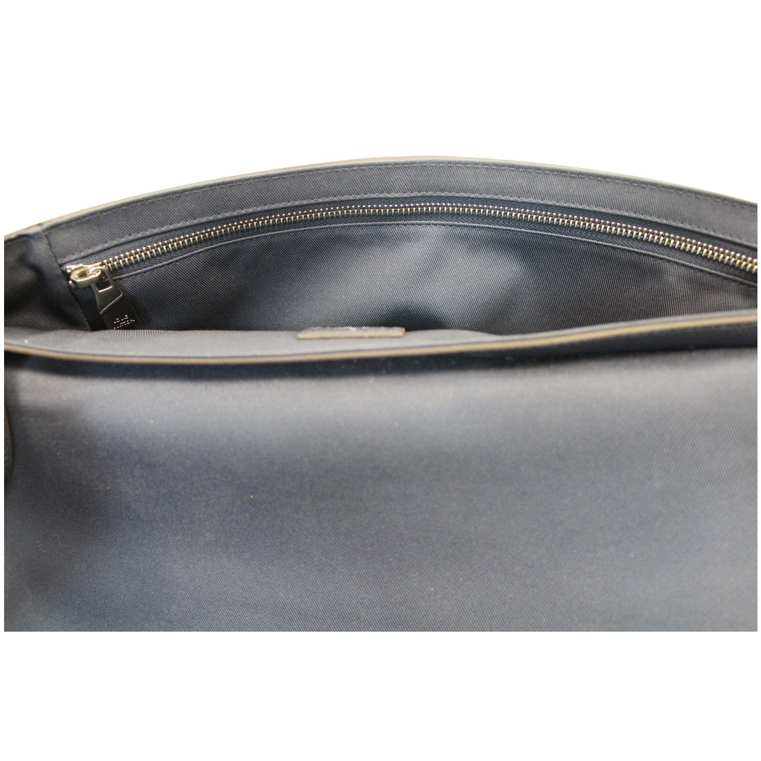 Louis Vuitton Lv Shw Roman Mm Shoulder Bag M32682 Taiga Calfskin