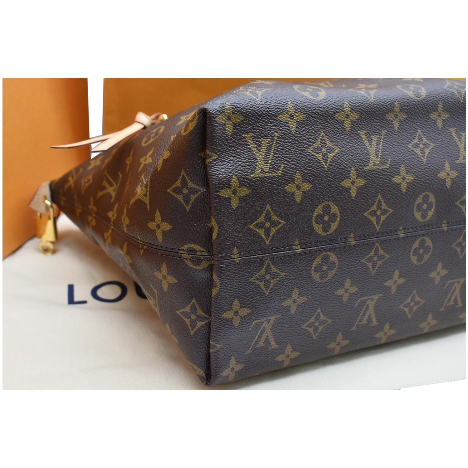 Louis Vuitton Explorer Shoulder Bag Pleated Monogram Canvas MM Brown 1739841