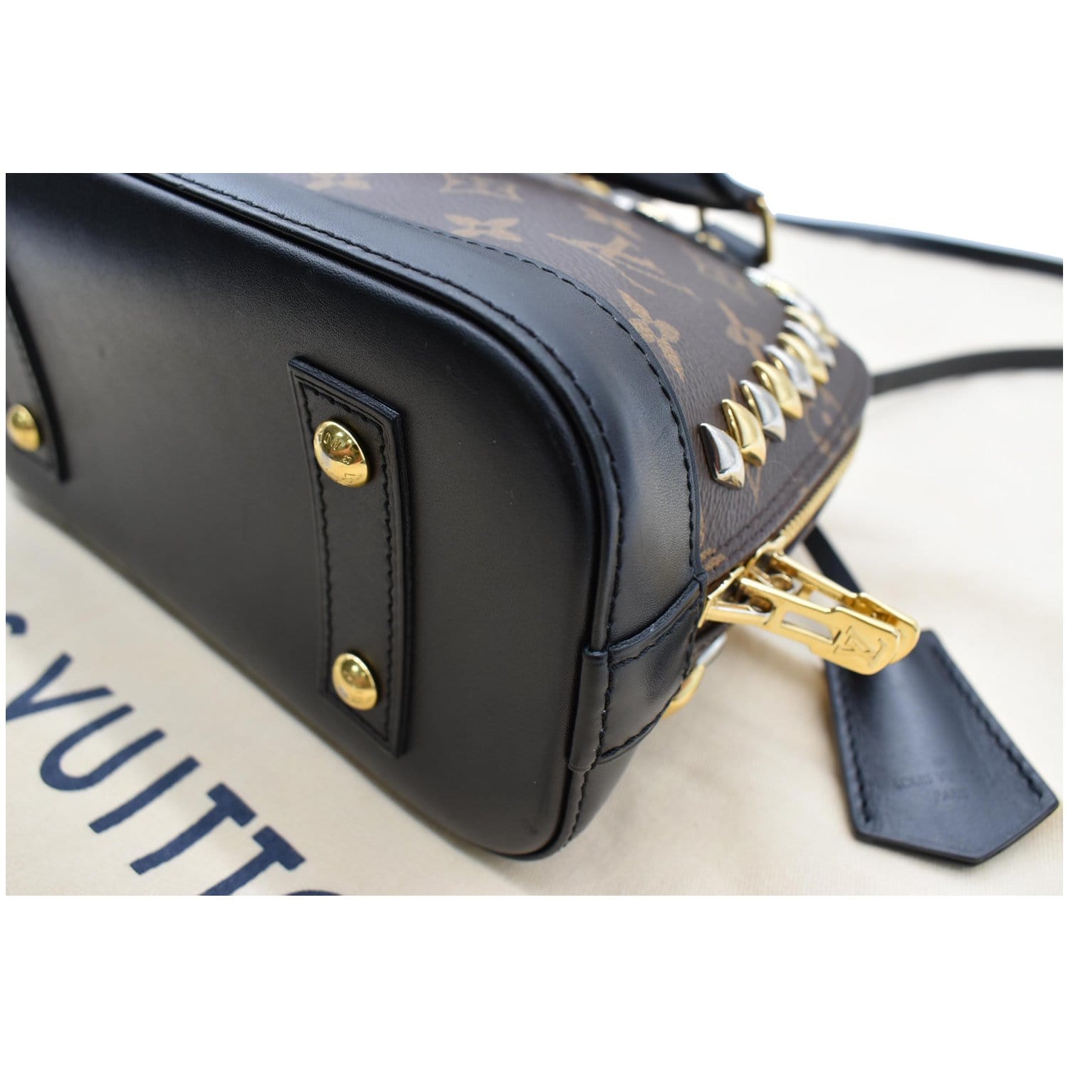 WHAT 2 WEAR of SWFL - Just in Louis Vuitton Alma BB Crossbody. Always  authentic - guaranteed. Come check it out!! #louisvuitton #LV  #what2wear_swfl #what2wearofswfl #fortmyers ￼#southwestflorida  #designerresale