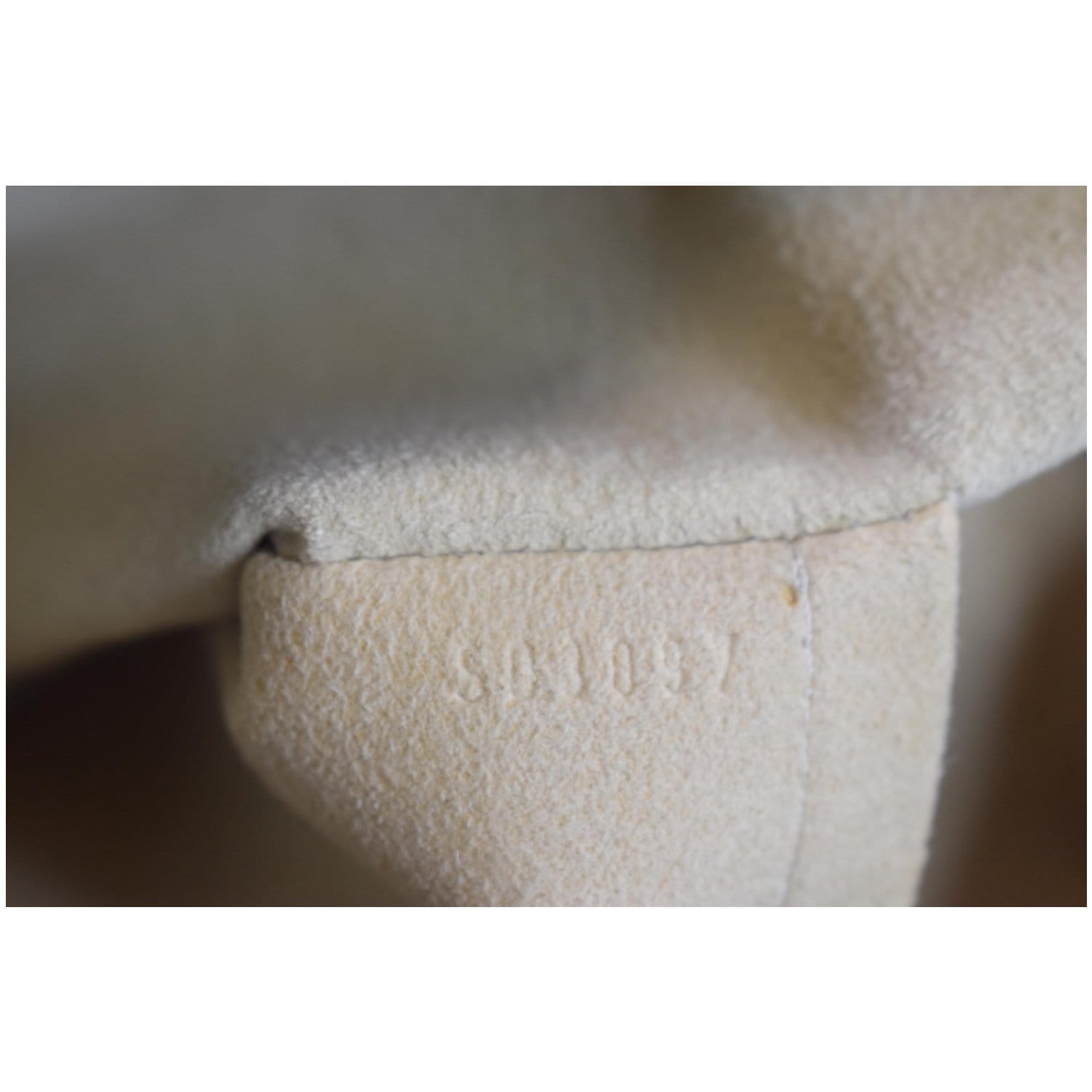 Handbag Louis Vuitton Beverly M51121 Monogram 123040098
