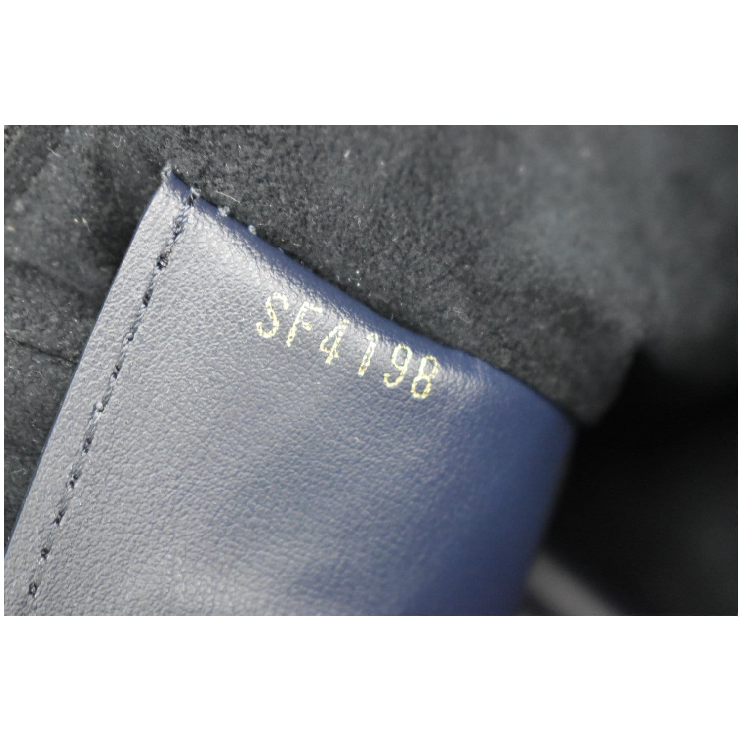 Tuileries cloth clutch bag Louis Vuitton Brown in Cloth - 28128904