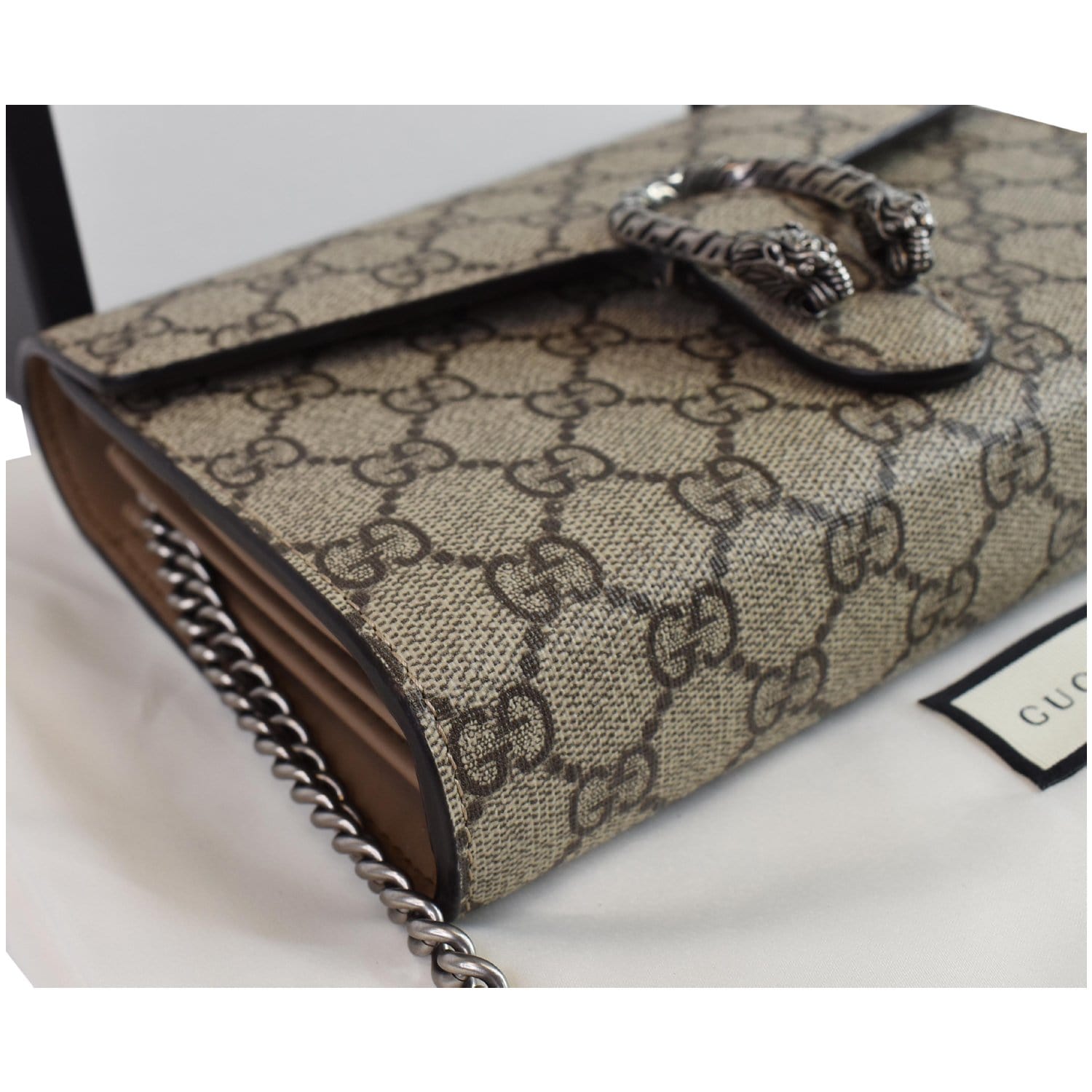 Gucci // Beige GG Supreme Dionysus Chain Wallet Bag – VSP Consignment