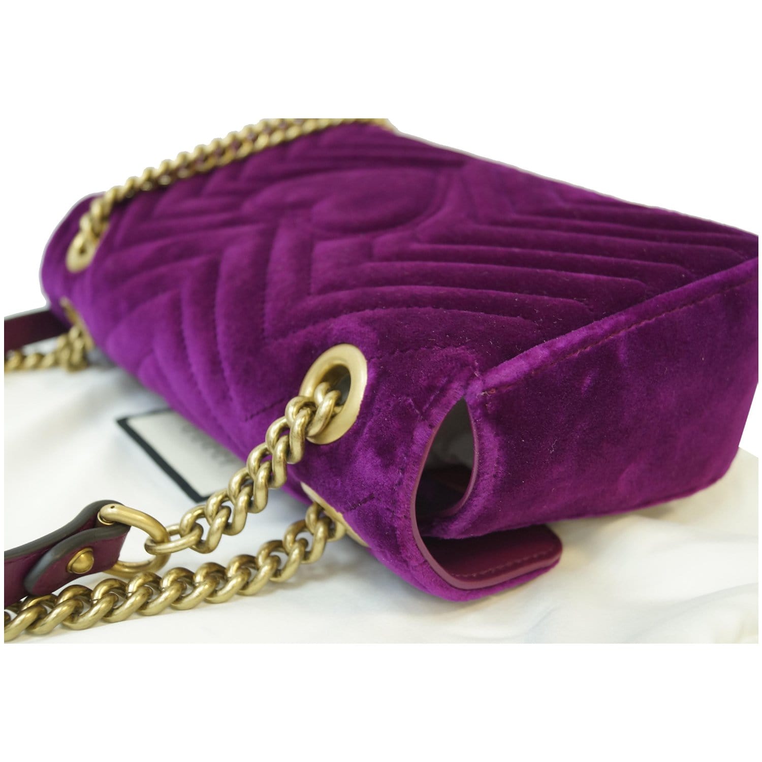 Gg marmont flap velvet crossbody bag Gucci Purple in Velvet - 36100494