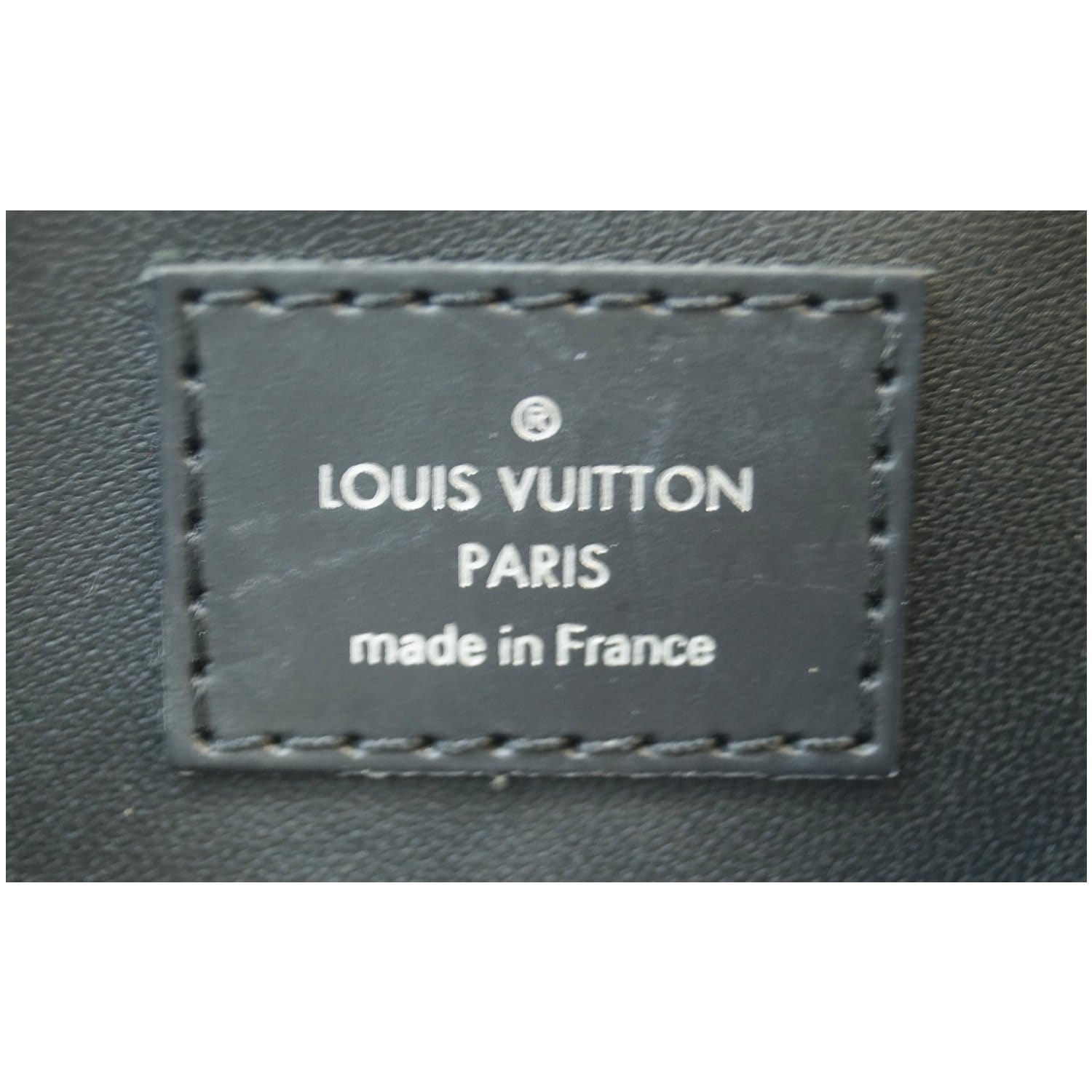 Louis Vuitton Toiletry Pouch PM - Monogram Eclipse. New Unused