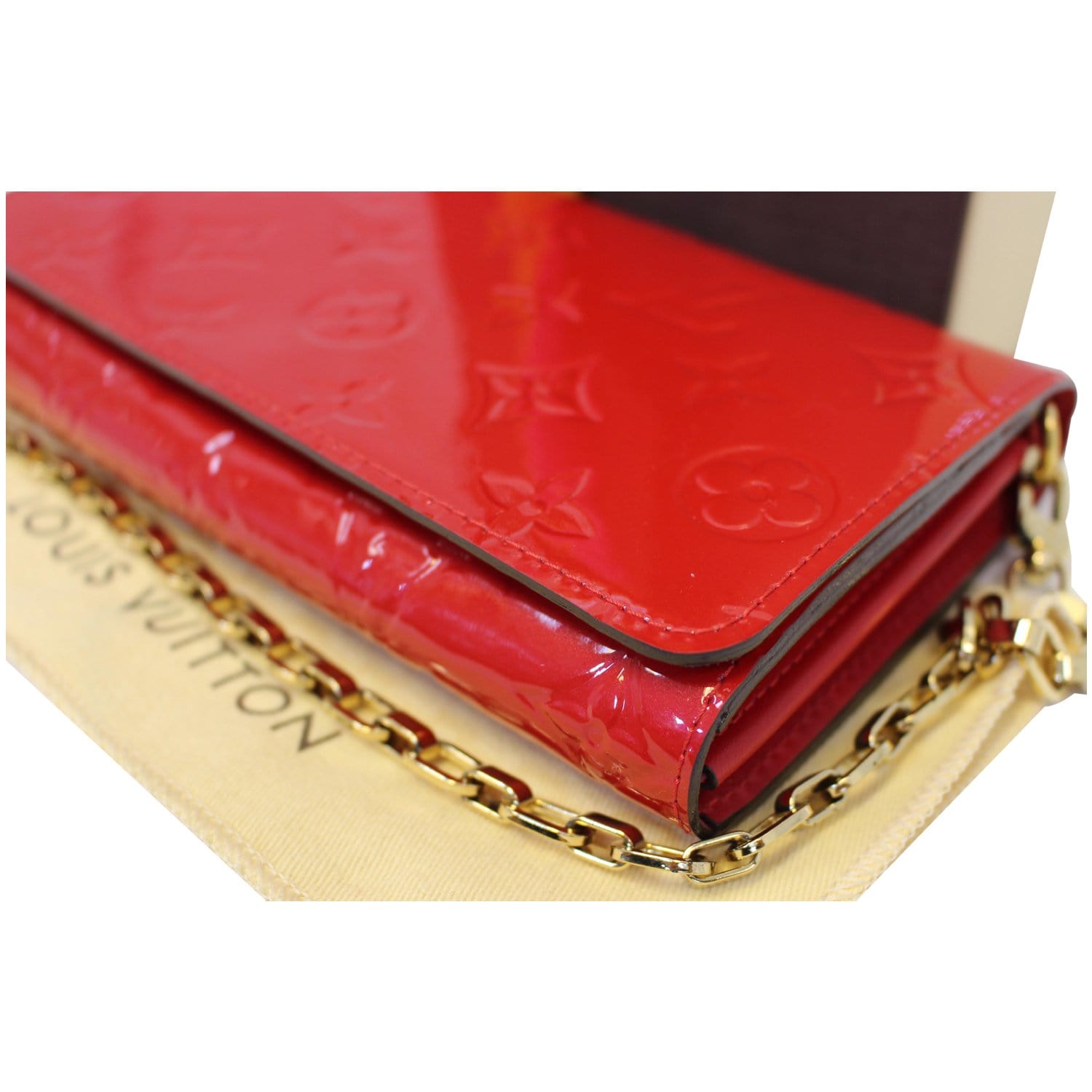 Sarah patent leather wallet Louis Vuitton Red in Patent leather - 28841373