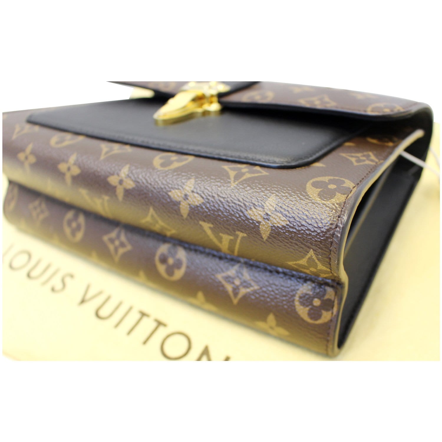 Victoire leather handbag Louis Vuitton Brown in Leather - 32694539
