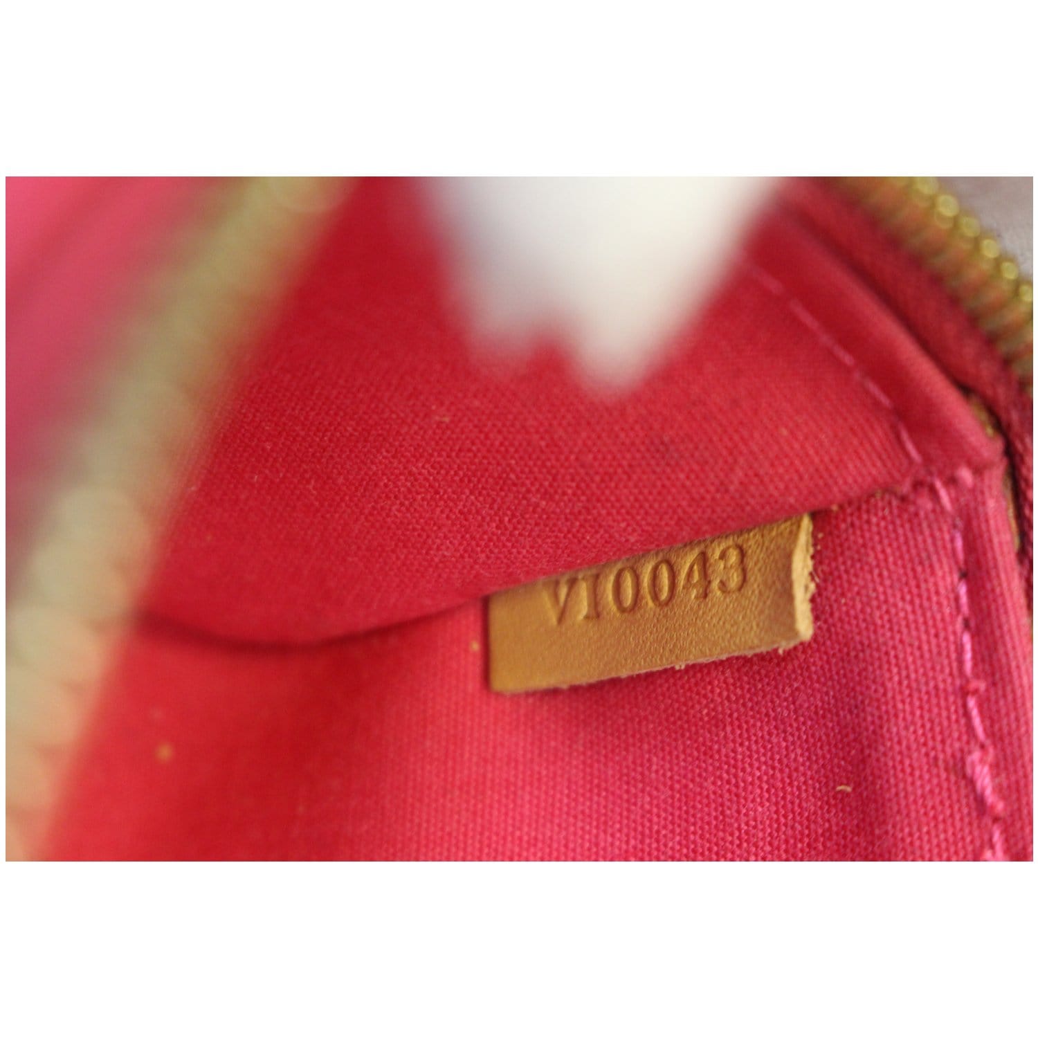 Louis Vuitton Vernis Sullivan Horizontal PM (SHG-32516) – LuxeDH
