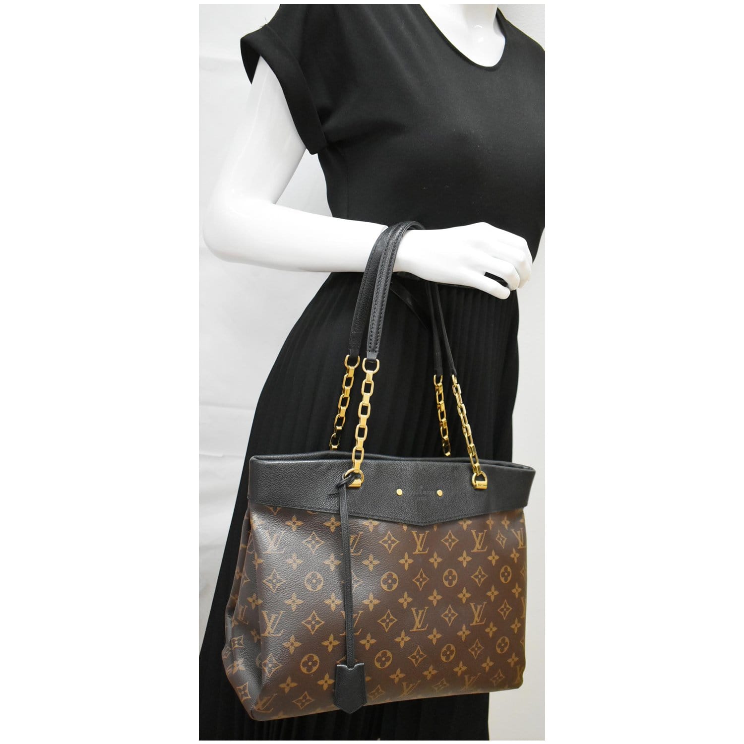 LOUIS VUITTON Pallas Chain Monogram Canvas Shopper Tote Bag Brown