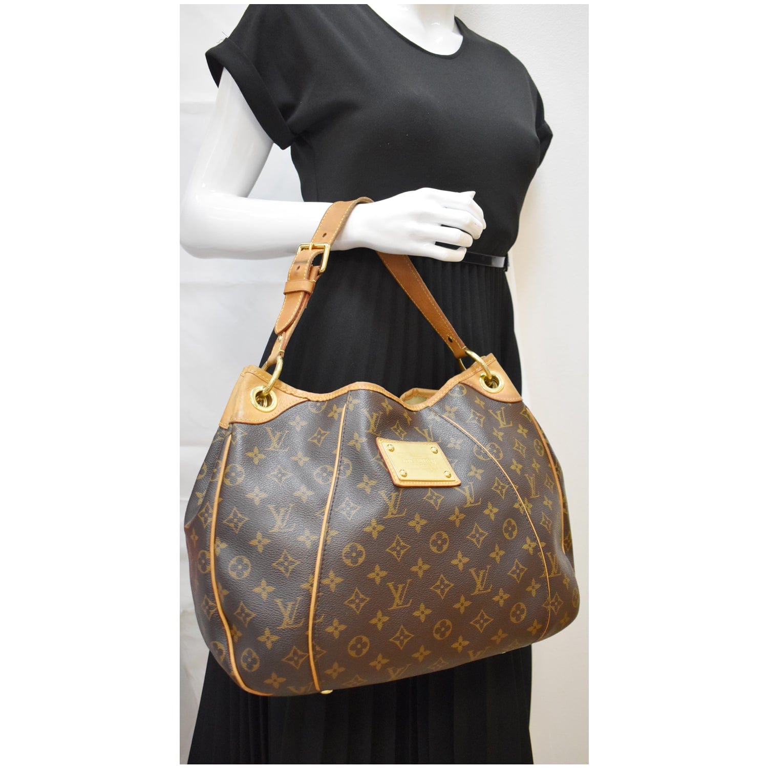 Louis Vuitton Galliera Handbag 397684