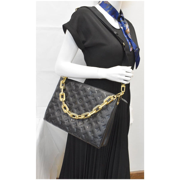 Louis Vuitton Coussin MM Shoulder handbag - DDH