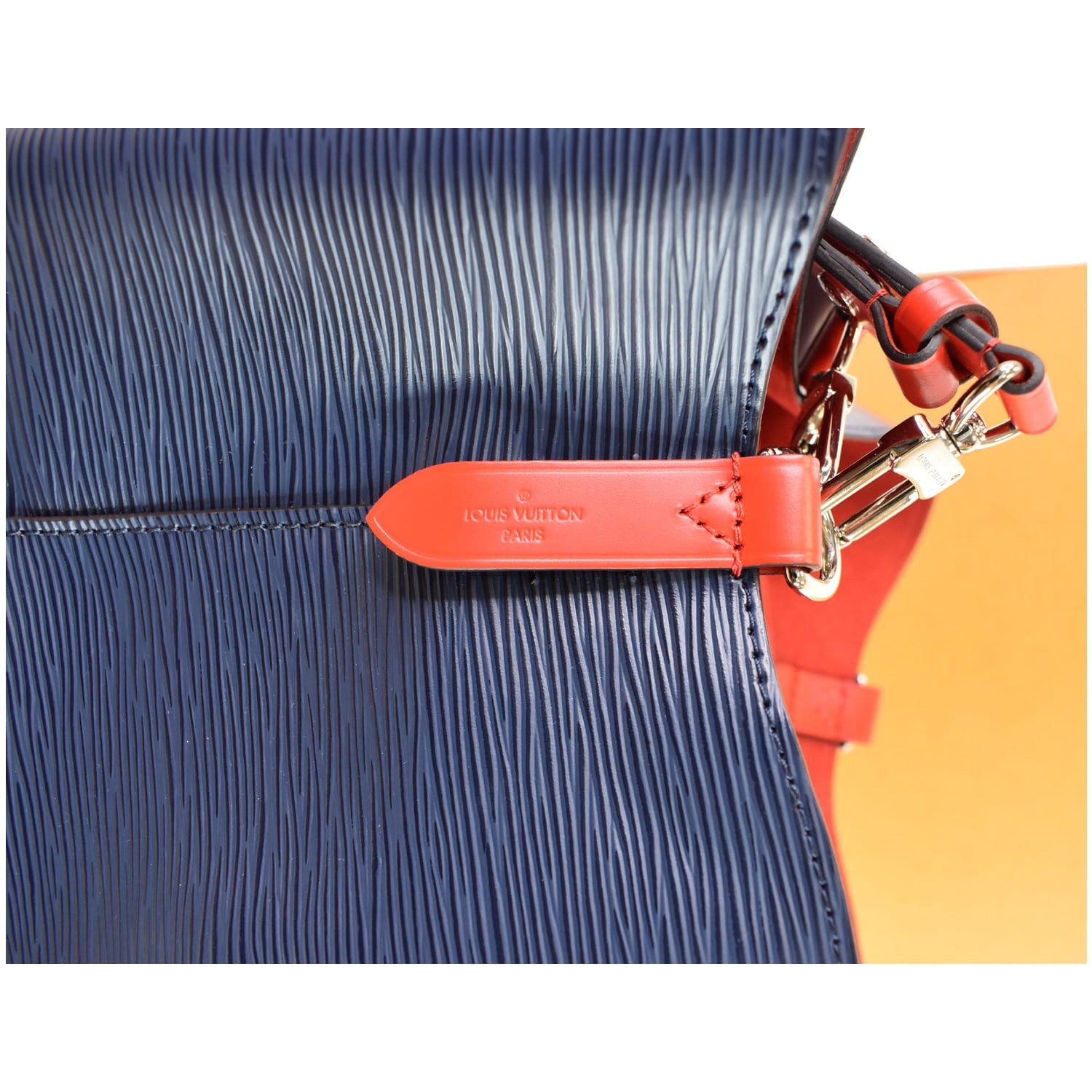 Louis Vuitton Epi Neonoe Handbag Shoulder Bag M54365 Wine Red Navy Leather  Women's LOUIS VUITTON | eLADY Globazone