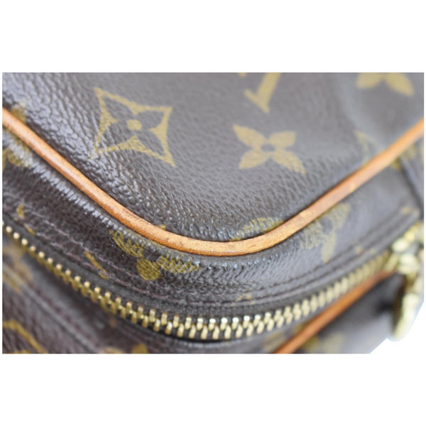 Louis Vuitton Amazone Monogram Canvas Shoulder Bag corner seams