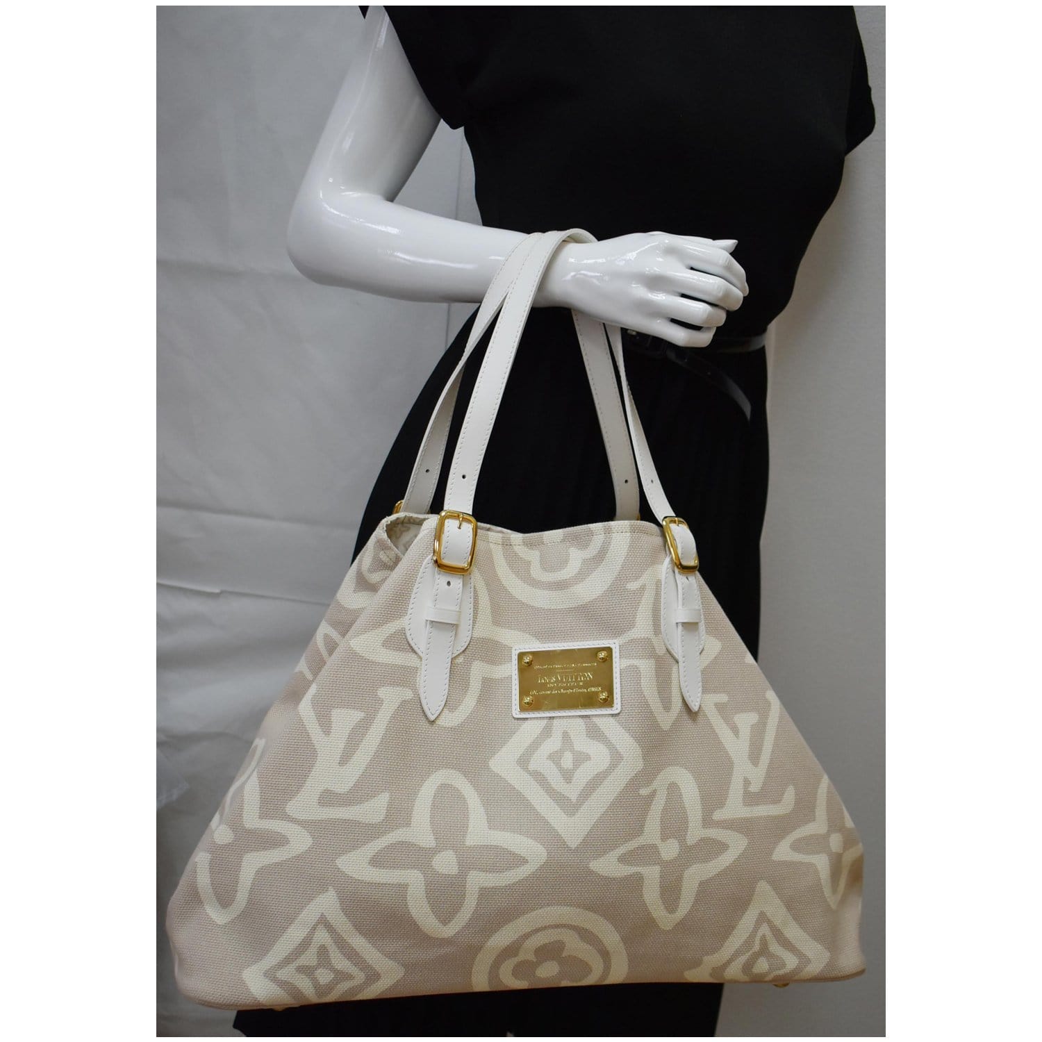 Louis Vuitton Neverfull Monogram Tahitienne Cancun MM Yellow Lining in  Coated Canvas with Gold-tone - US