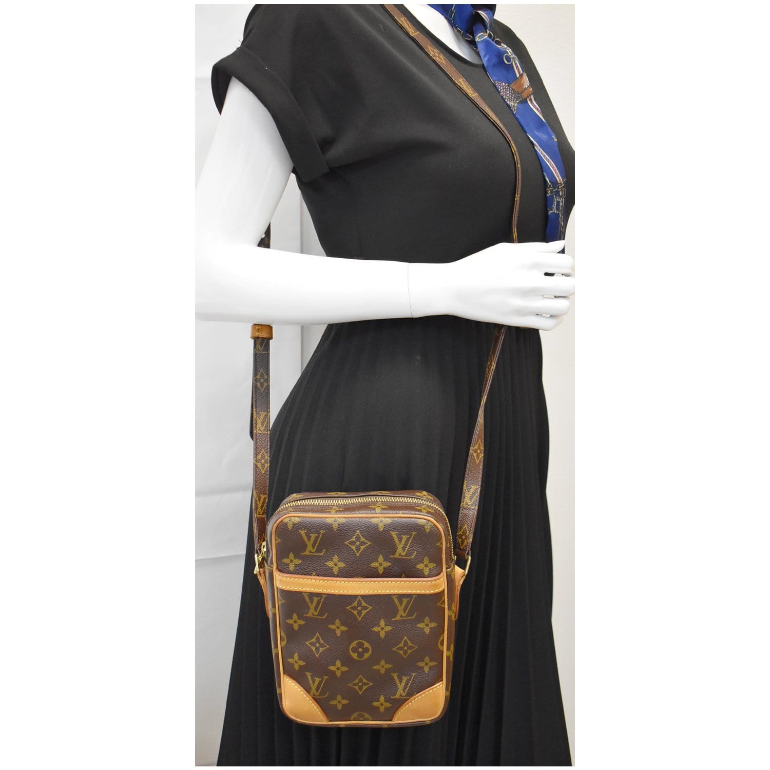 Louis Vuitton Vintage - Monogram Danube - Brown - Monogram Canvas and  Vachetta Leather Crossbody Bag - Luxury High Quality - Avvenice