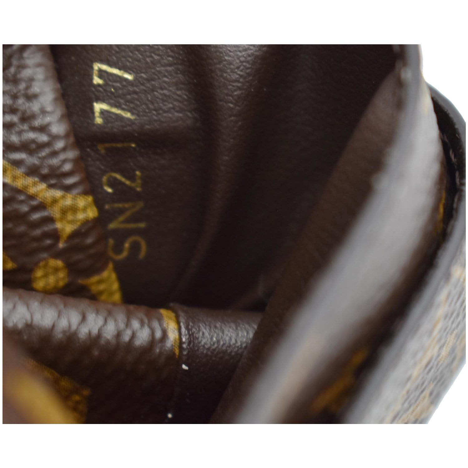 Louis Vuitton Monogram Pallas Wallet - Black Wallets, Accessories -  LOU145851