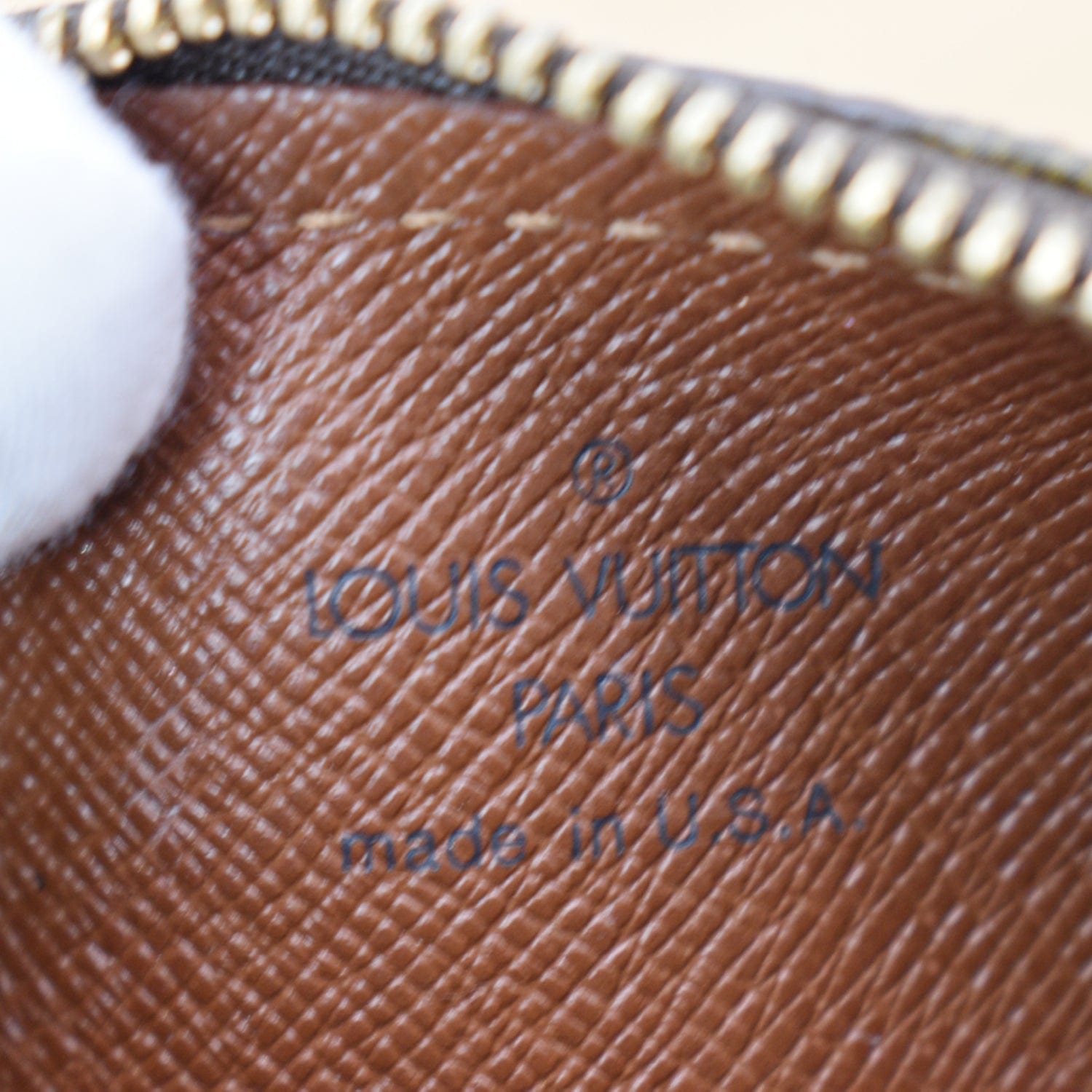 Papillon cloth handbag Louis Vuitton Brown in Cloth - 32290983