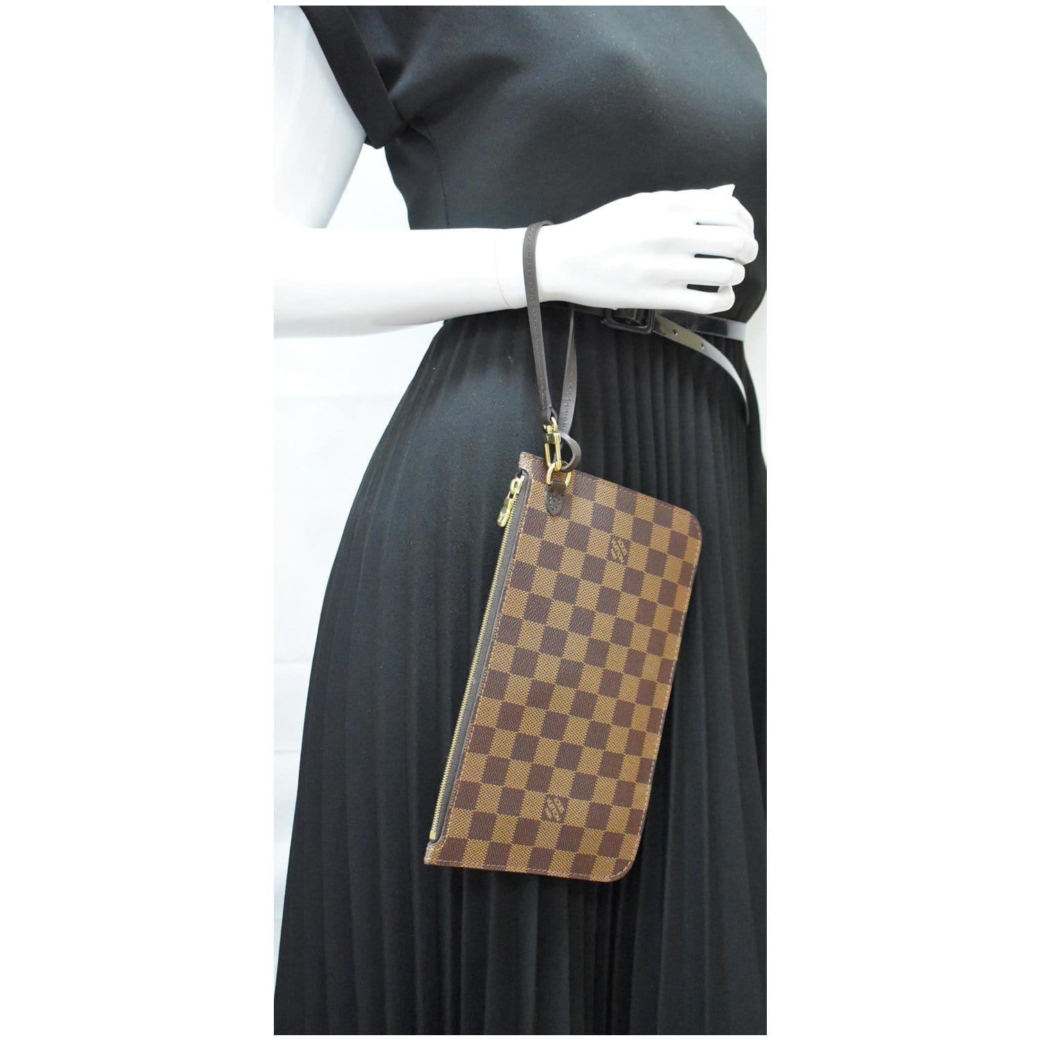 Louis Vuitton, Bags, Louis Vuitton Neverfull Mm Damier Ebne N4358 New  With Wristlet Discontinued