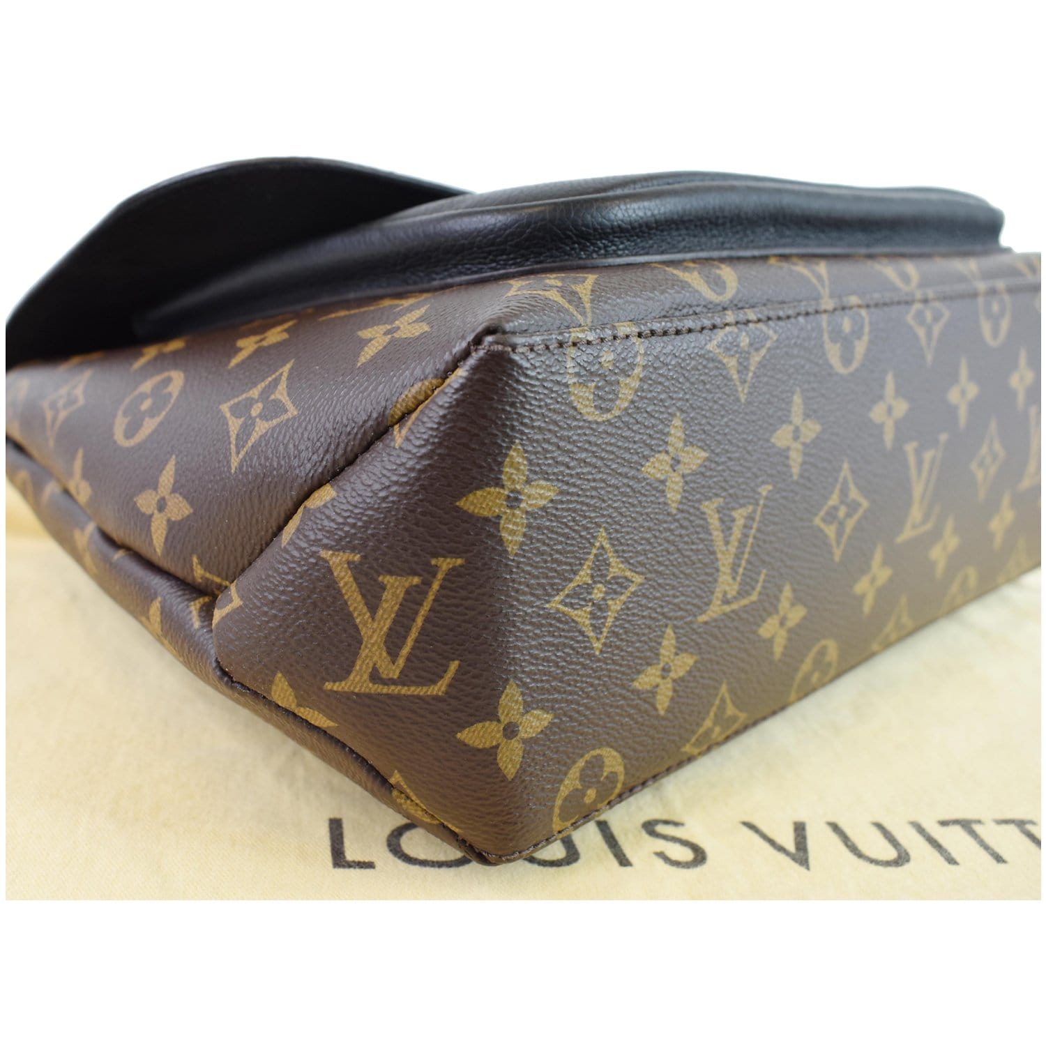 Louis Vuitton // Brown Monogram Messenger Shoulder Bag – VSP Consignment