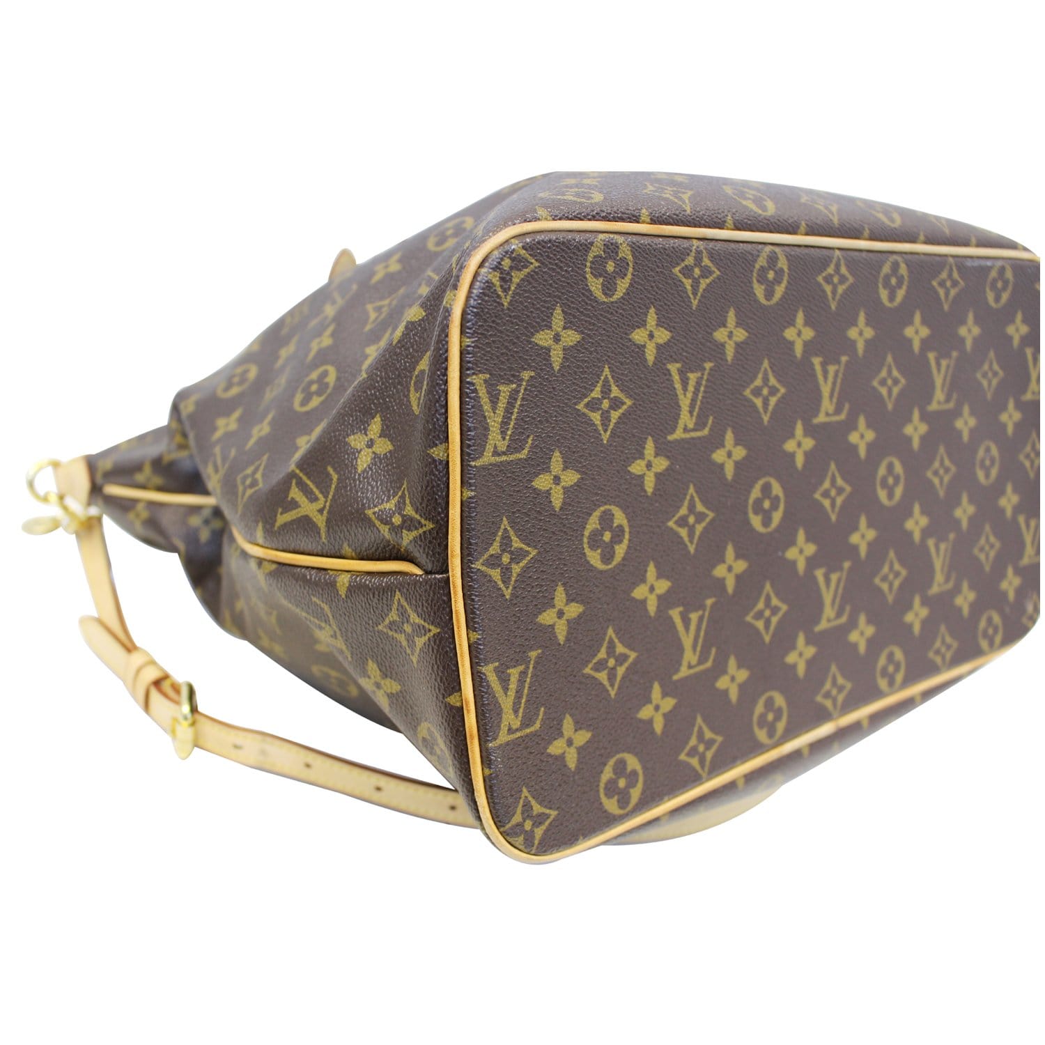 ViaAnabel - 🔸Louis Vuitton Monogram Canvas Palermo GM Bag🔸 This bag is  the one for you. It features stylish details such and it's perfect for your  daily routine. 🤩 Retail: €